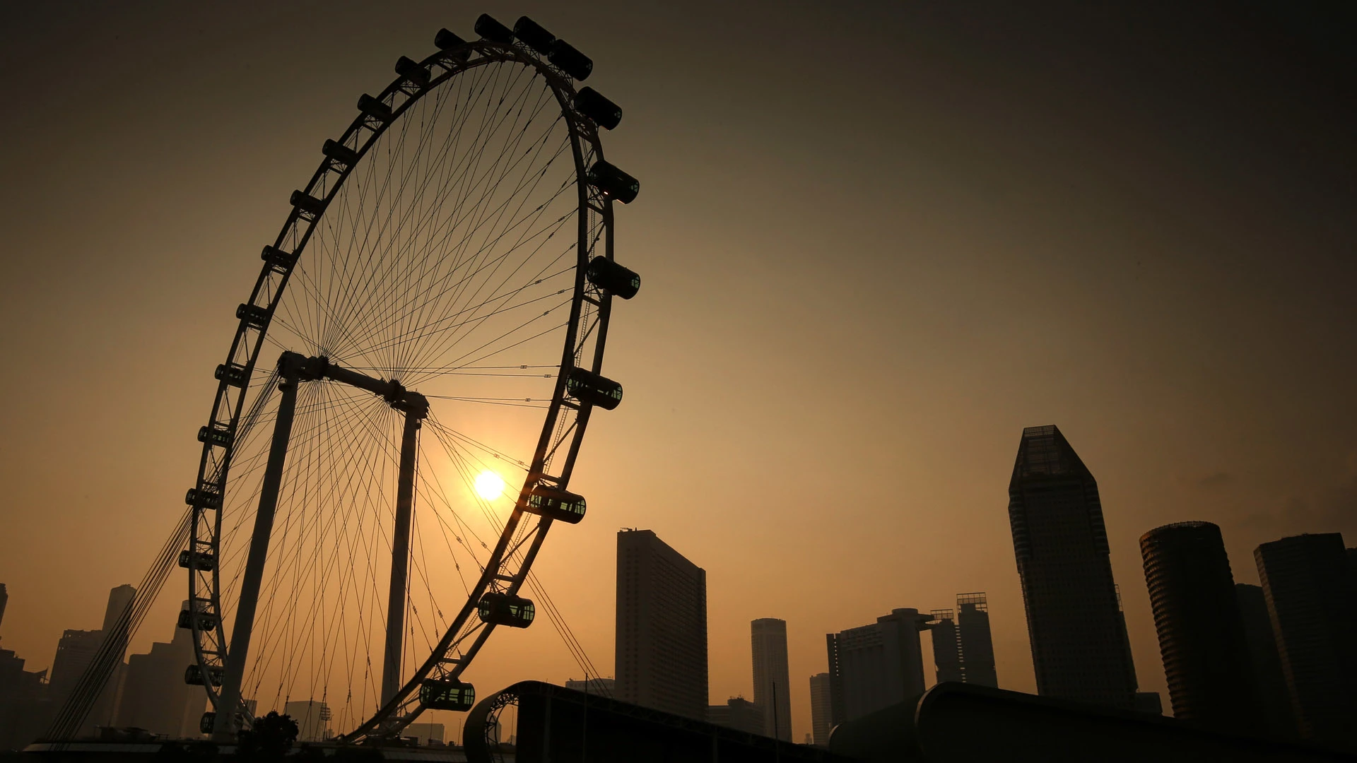 Circuit atmosphere - sunset.
21.09.2019. Formula 1 World Championship, Rd 15, Singapore Grand Prix,