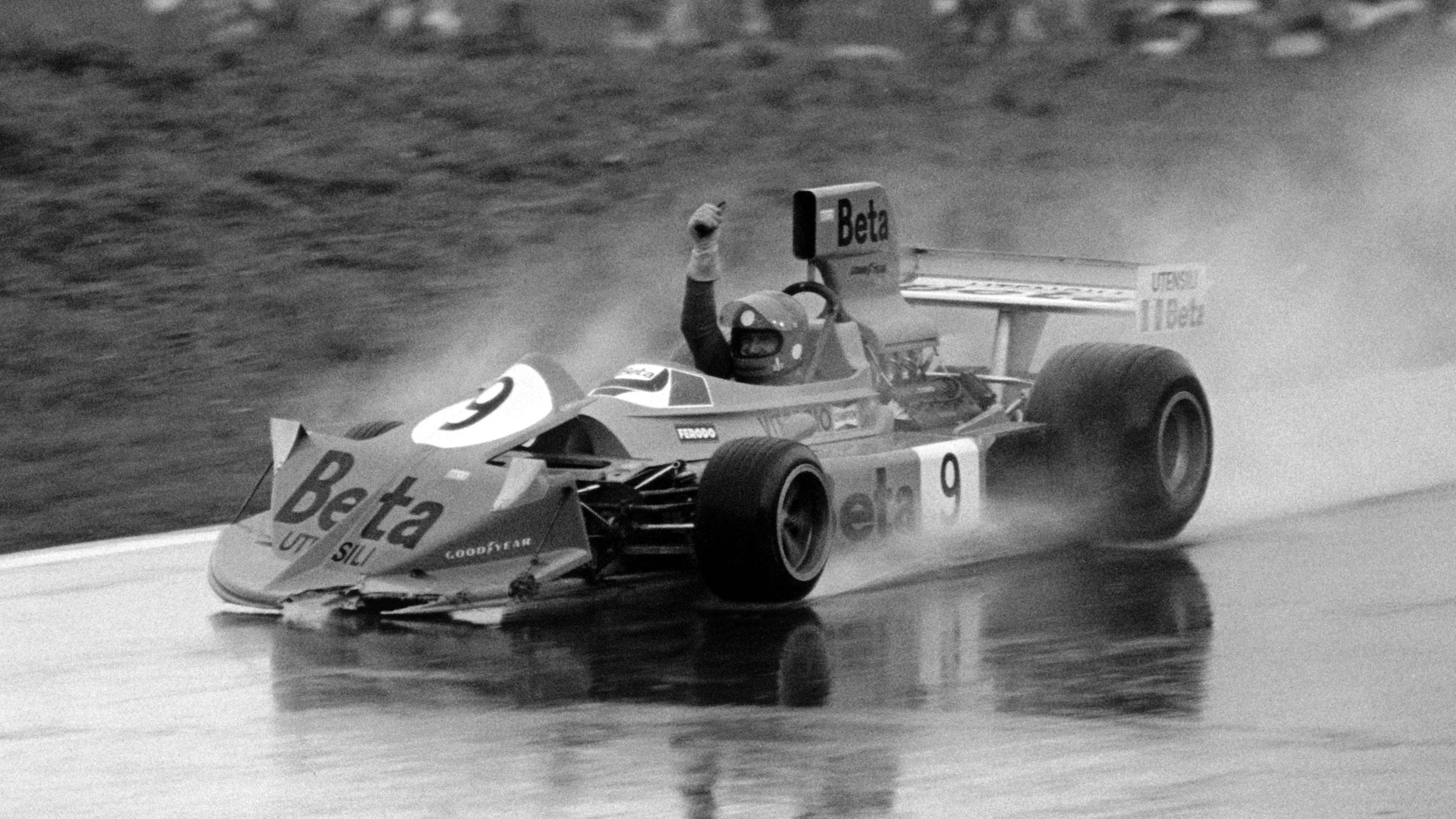 1975 Austrian Grand Prix. Osterreichring, Austria. 17 August 1975. Vittorio Brambilla, March