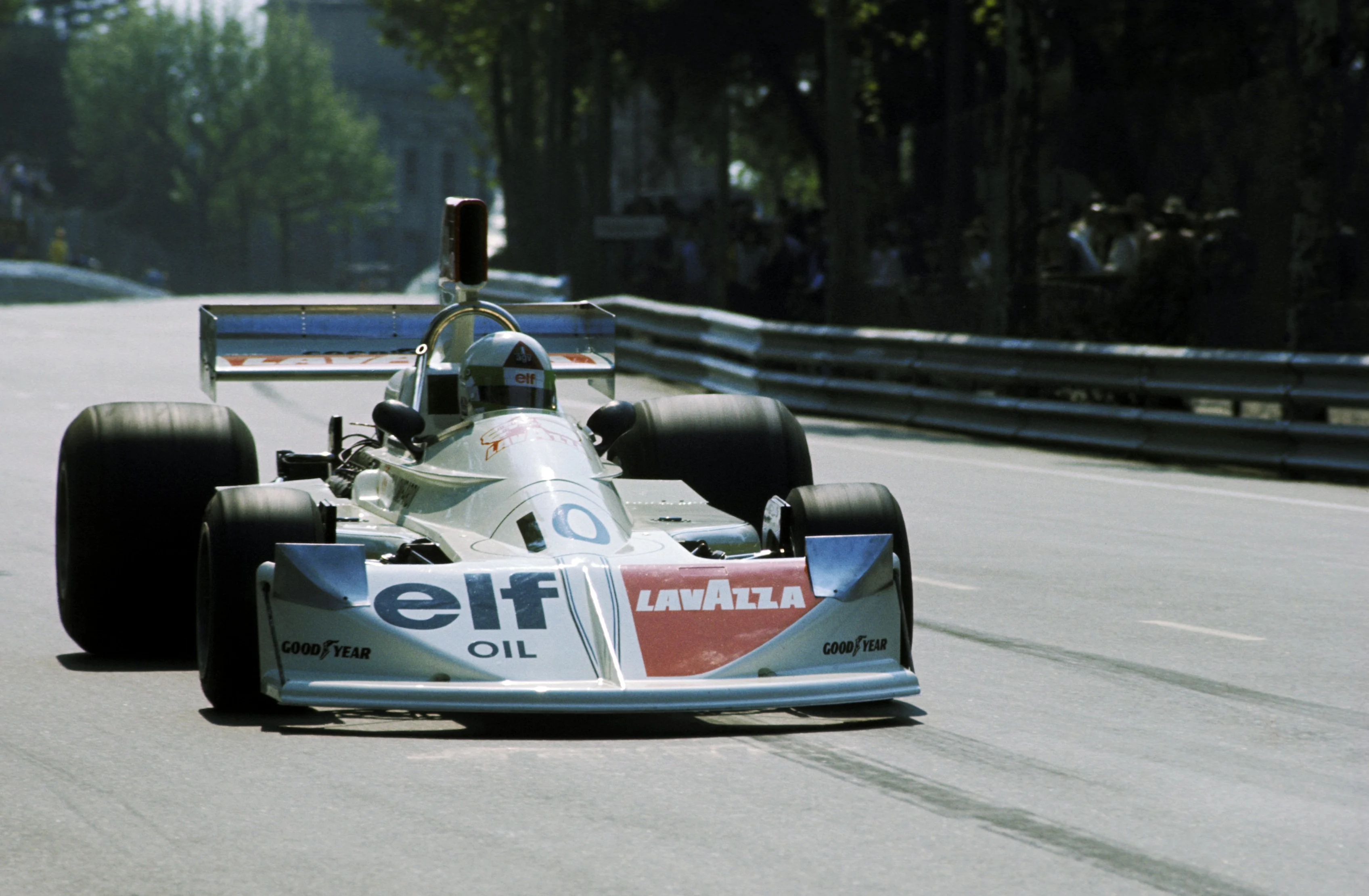 Lella Lombardi (ITA) Lavazza March 751 finished sixth in her second GP and became the first female