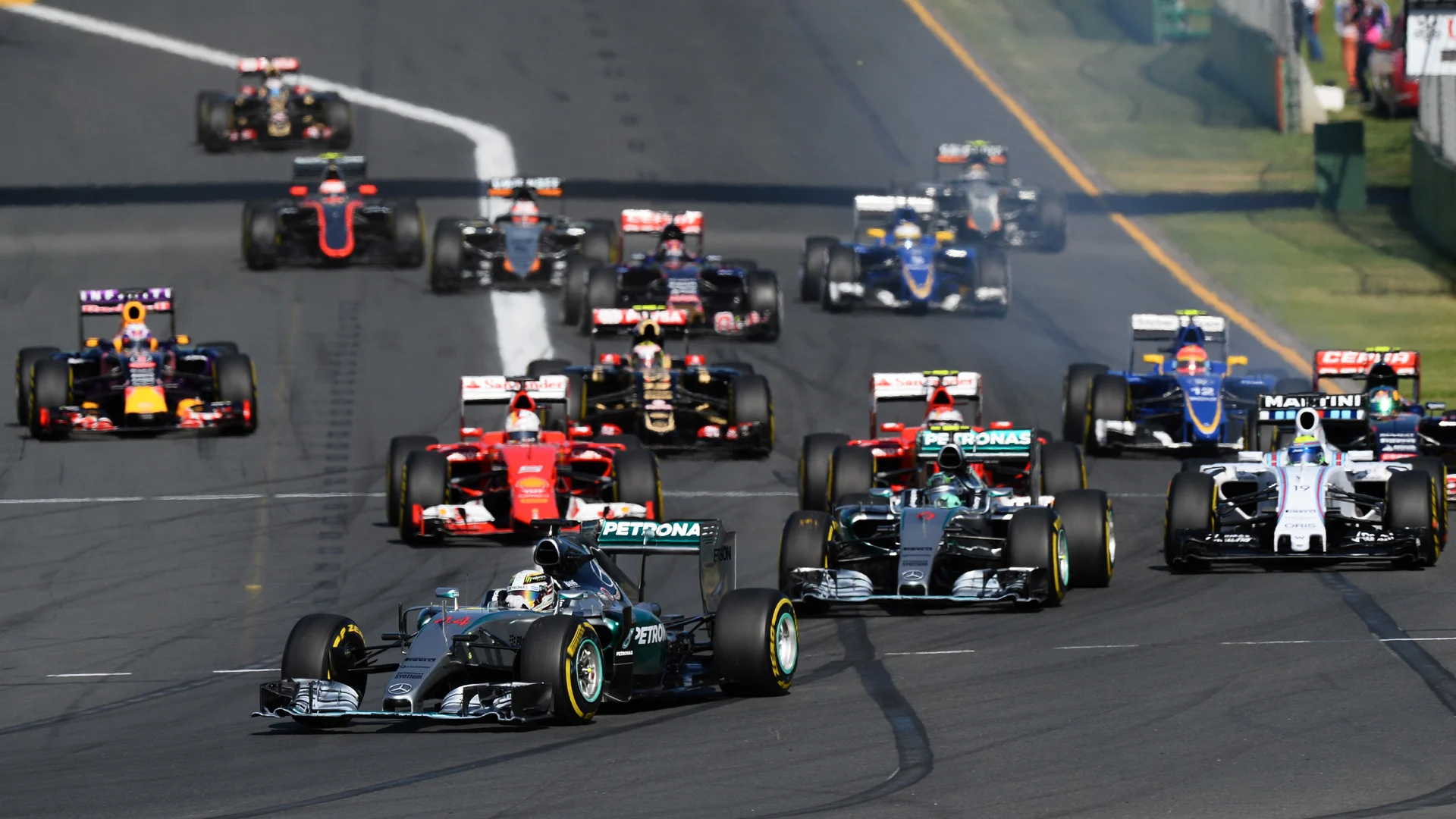 Lewis Hamilton (GBR) Mercedes AMG F1 W06 leads at the start of the race at Formula One World Championship, Rd1, Australian Grand Prix, Race, Albert Park, Melbourne, Australia, Sunday 15 March 2015. © Sutton Motorsport Images