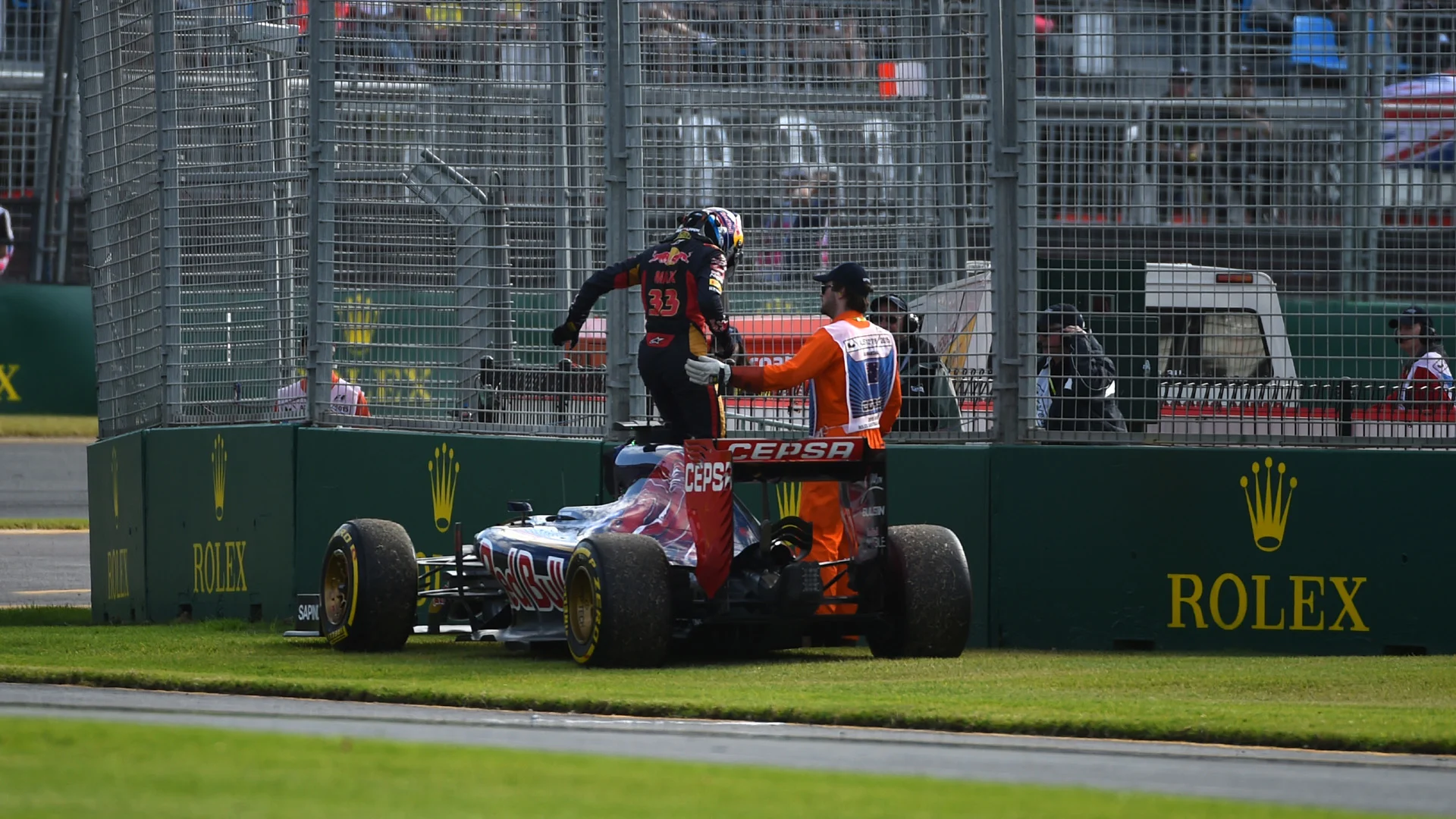 Max Verstappen (NDL) Scuderia Toro Rosso STR10 retires from the race at Formula One World