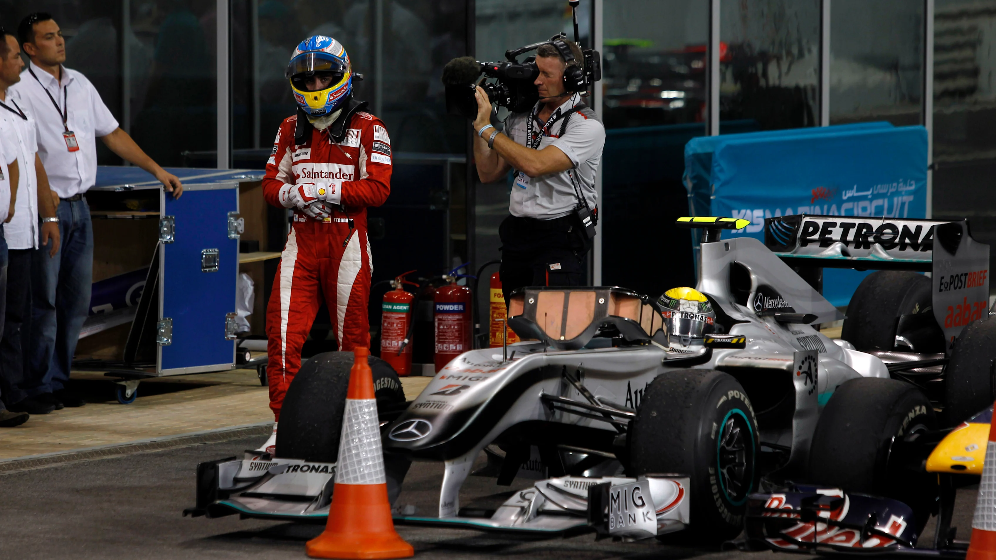Yas Marina Circuit, Abu Dhabi, United Arab Emirates
14th November 2010.
Fernando Alonso, Ferrari