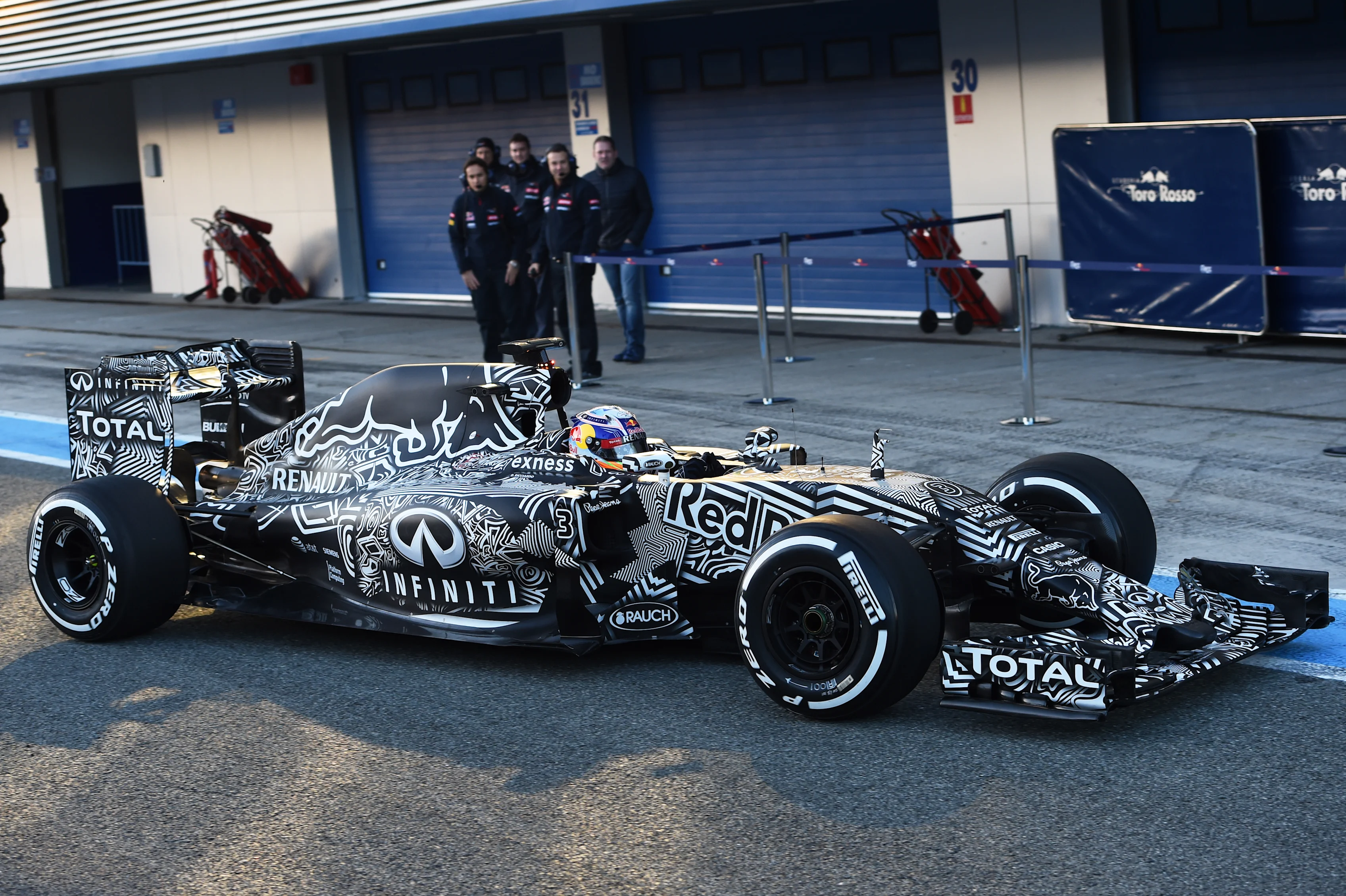 Daniel Ricciardo (AUS) Red Bull Racing RB11 at Formula One Testing, Day One, Jerez, Spain, 1