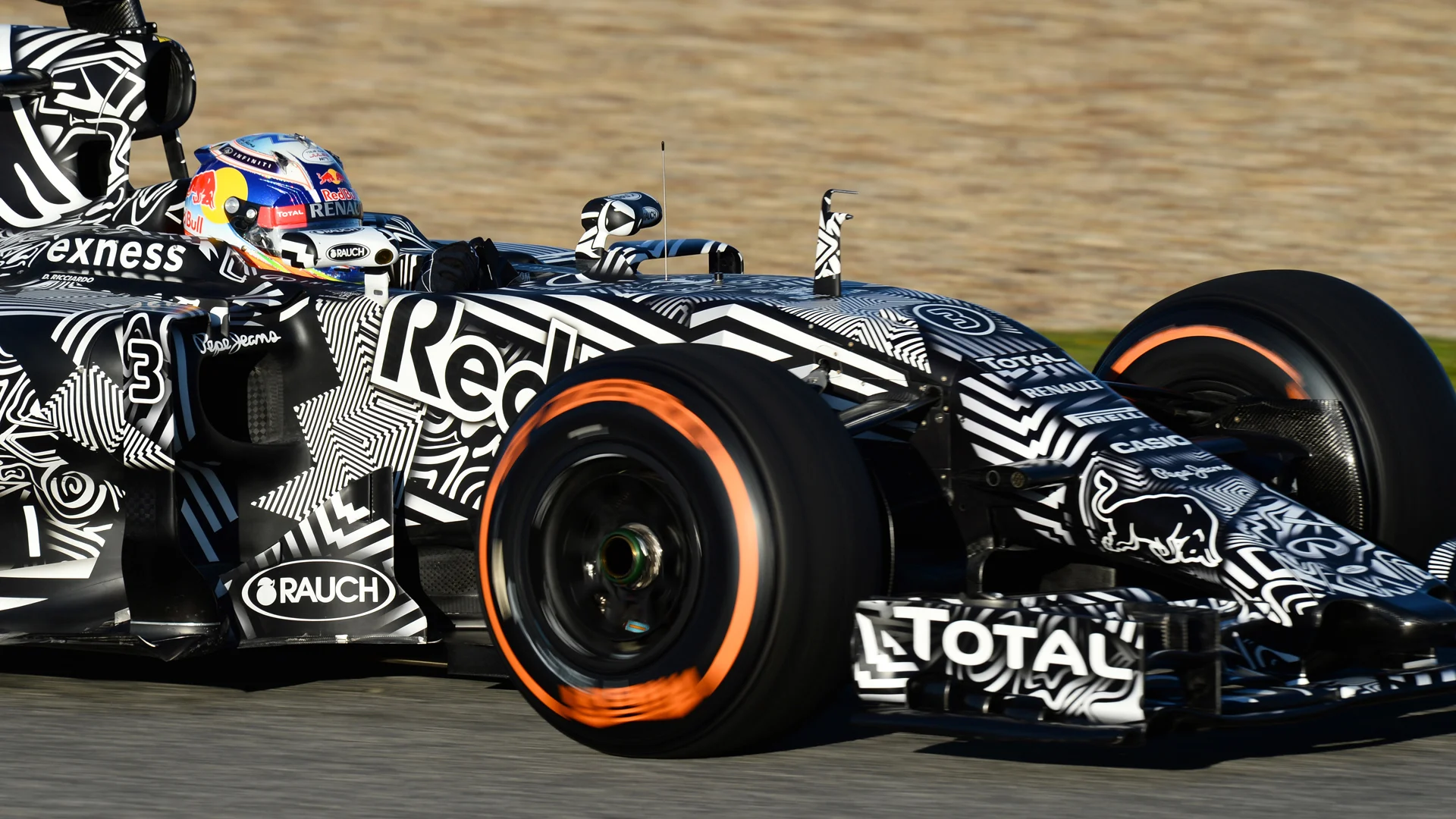 Daniel Ricciardo (AUS) Red Bull Racing RB11 at Formula One Testing, Day One, Jerez, Spain, 1