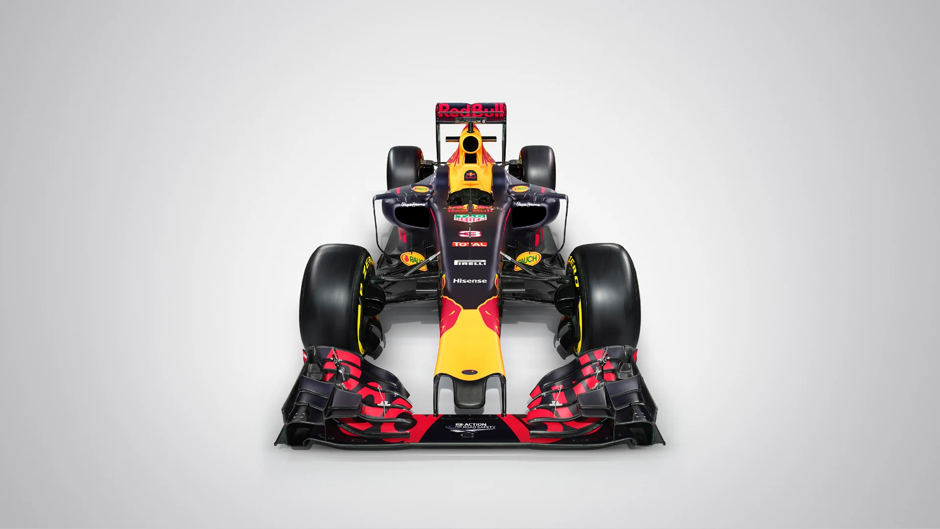 The Red Bull Racing-TAG Heuer RB12  © Red Bull Racing