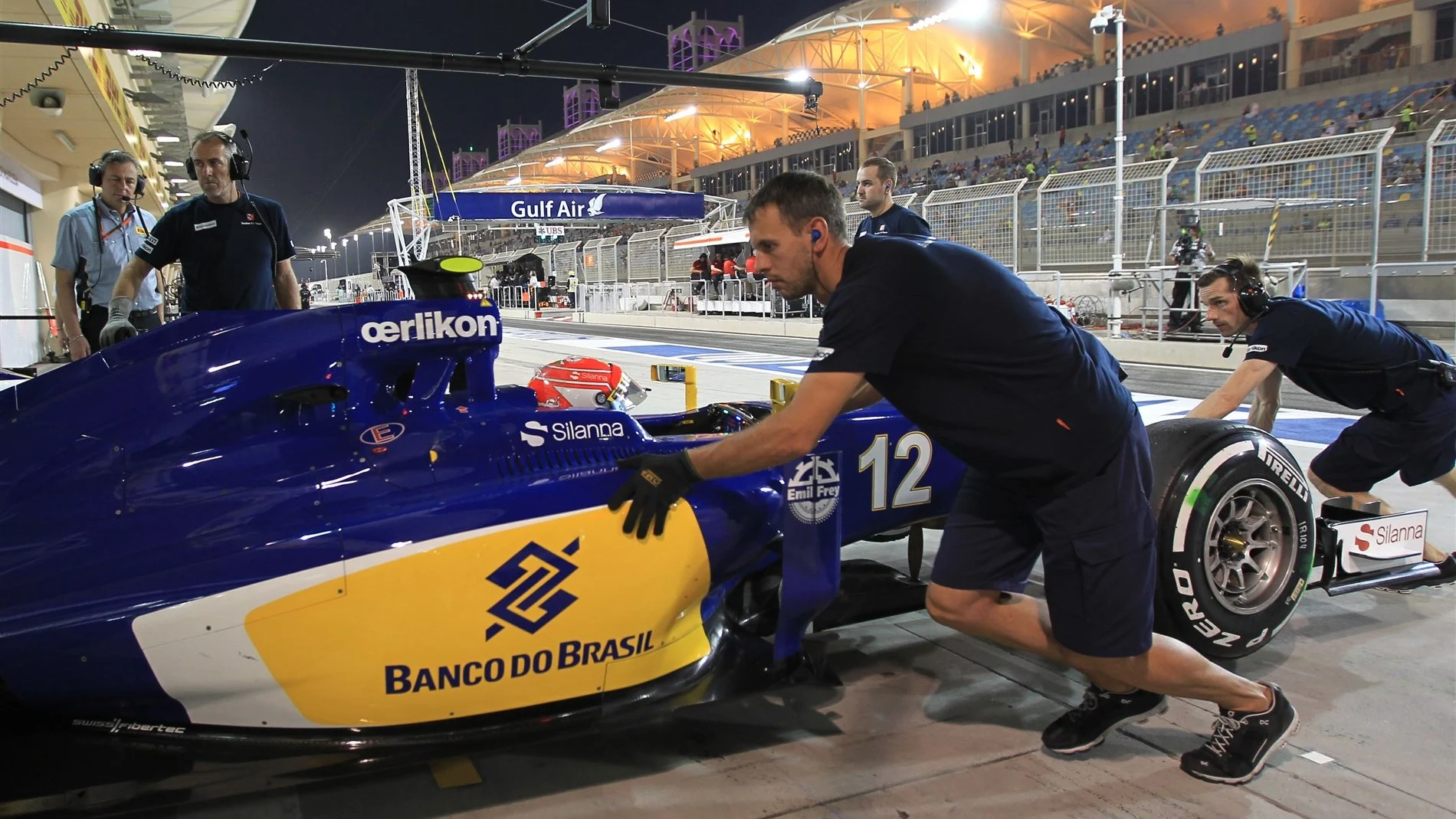 Felipe Nasr (BRA) Sauber C34 at Formula One World Championship, Rd4, Bahrain Grand Prix Practice, Bahrain International Circuit, Sakhir, Bahrain, Friday 17 April 2015. © Sutton Motorsport Images
