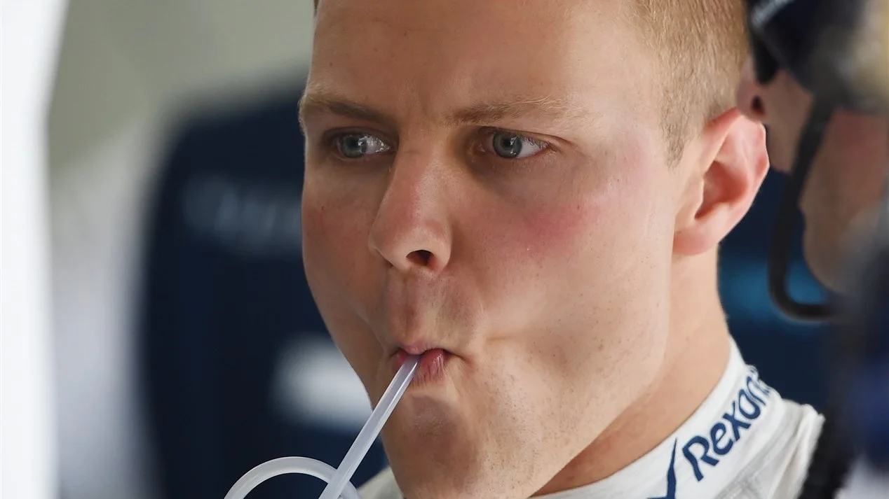 Valtteri Bottas (FIN) Williams at Formula One World Championship, Rd4, Bahrain Grand Prix Practice, Bahrain International Circuit, Sakhir, Bahrain, Friday 17 April 2015. © Sutton Motorsport Images