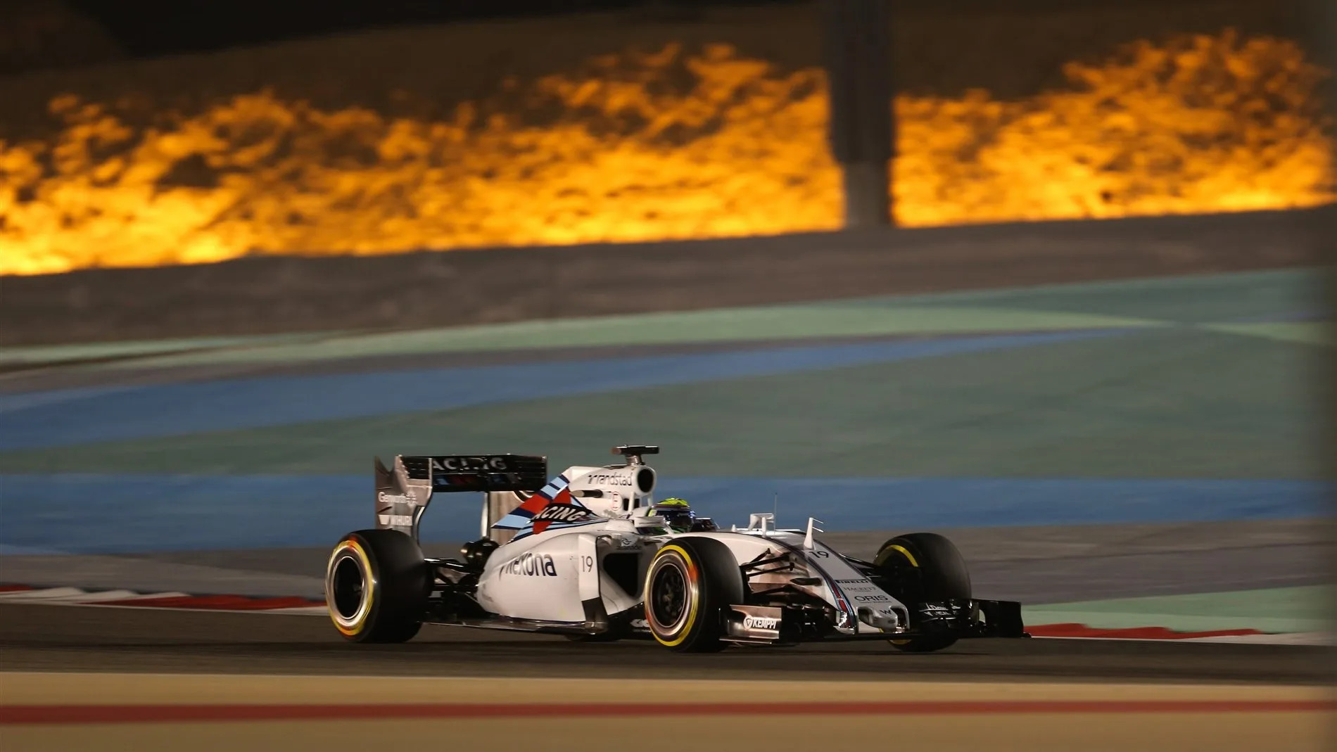 Felipe Massa (BRA) Williams FW37 at Formula One World Championship, Rd4, Bahrain Grand Prix Practice, Bahrain International Circuit, Sakhir, Bahrain, Friday 17 April 2015. © Sutton Motorsport Images