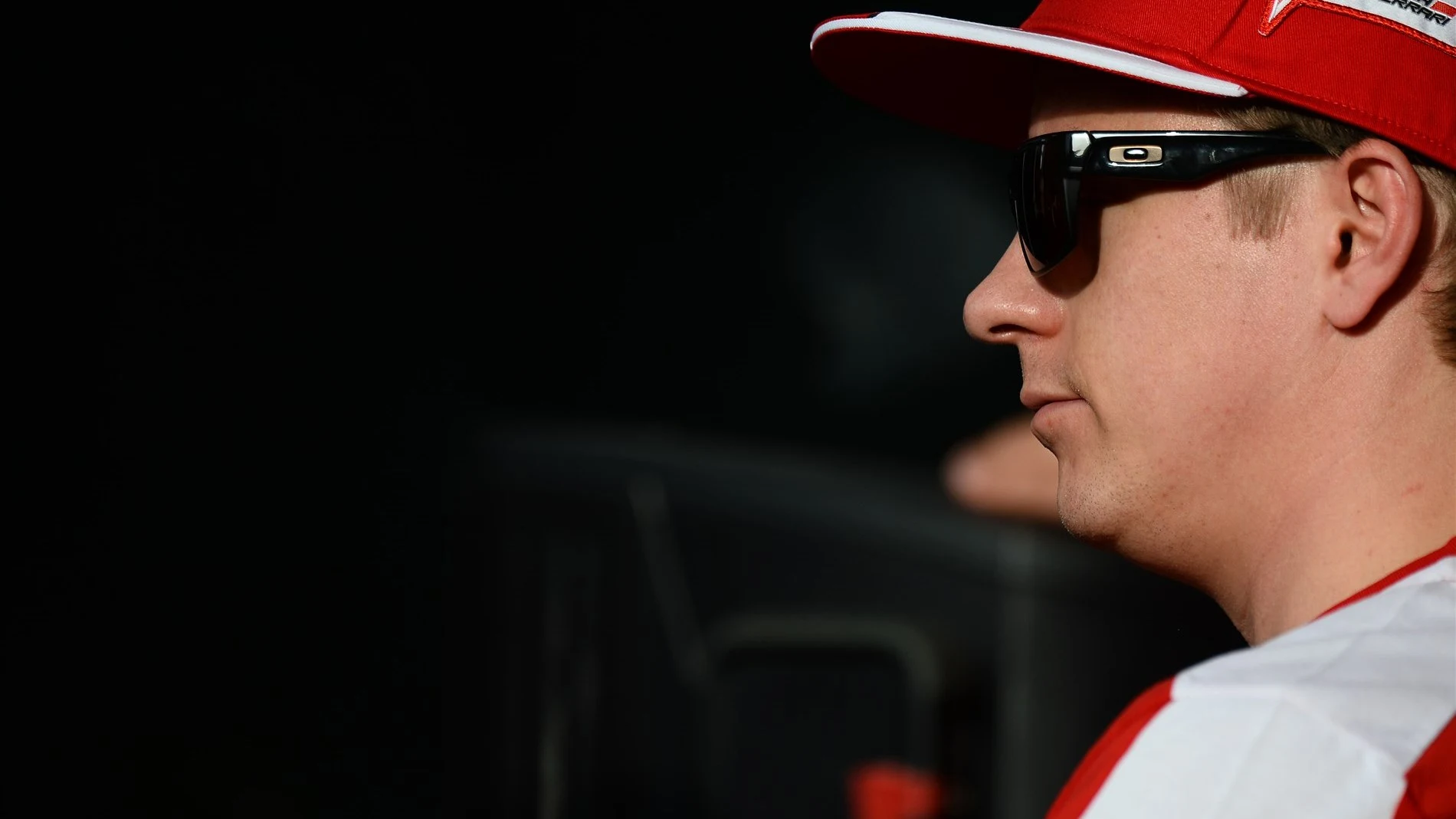 Kimi Raikkonen (FIN) Ferrari at Formula One World Championship, Rd4, Bahrain Grand Prix Preparations, Bahrain International Circuit, Sakhir, Bahrain, Thursday 16  April 2015. © Sutton Motorsport Images