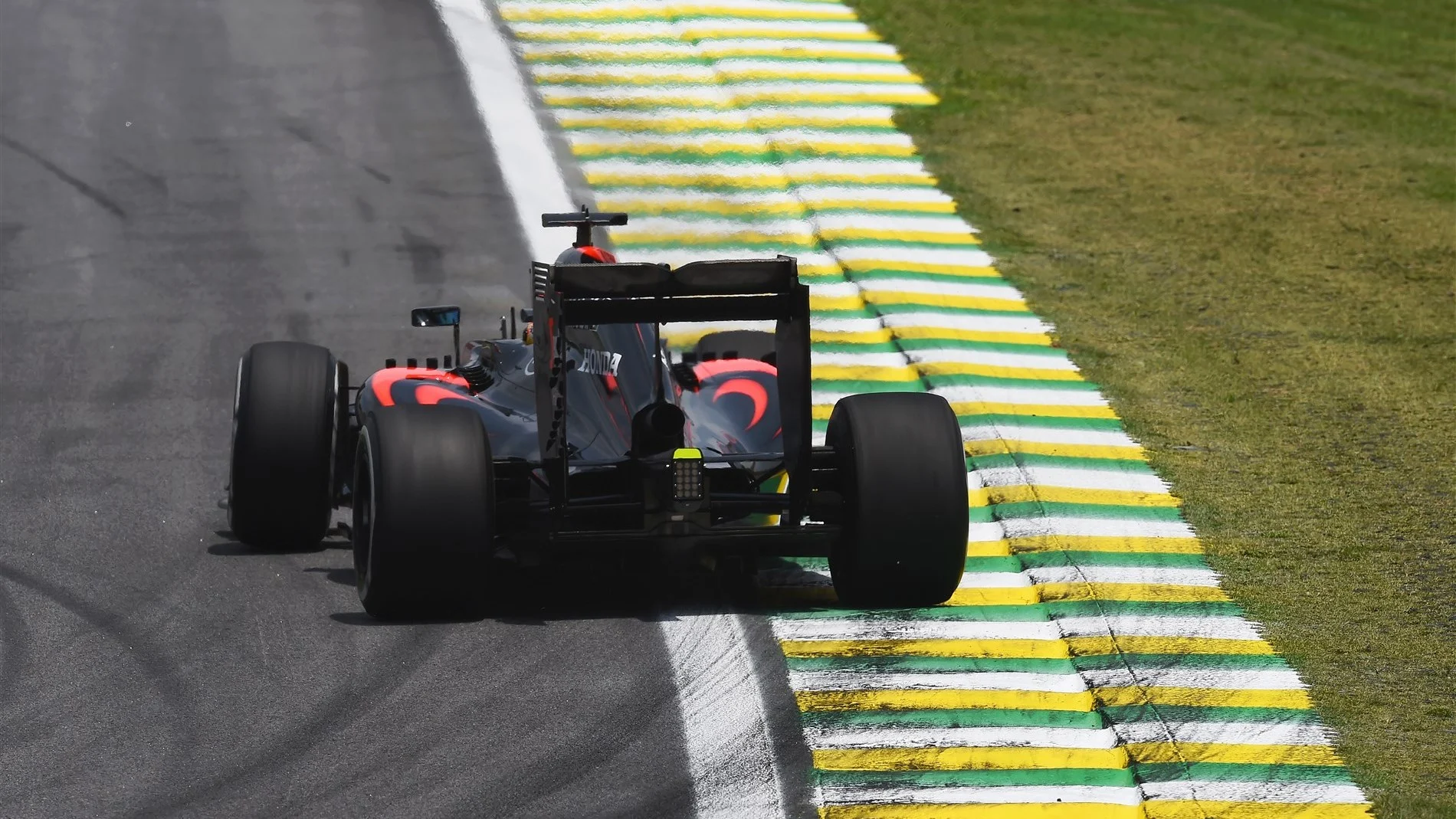Fernando Alonso (ESP) McLaren MP4-30 at Formula One World Championship, Rd18, Brazilian Grand Prix,