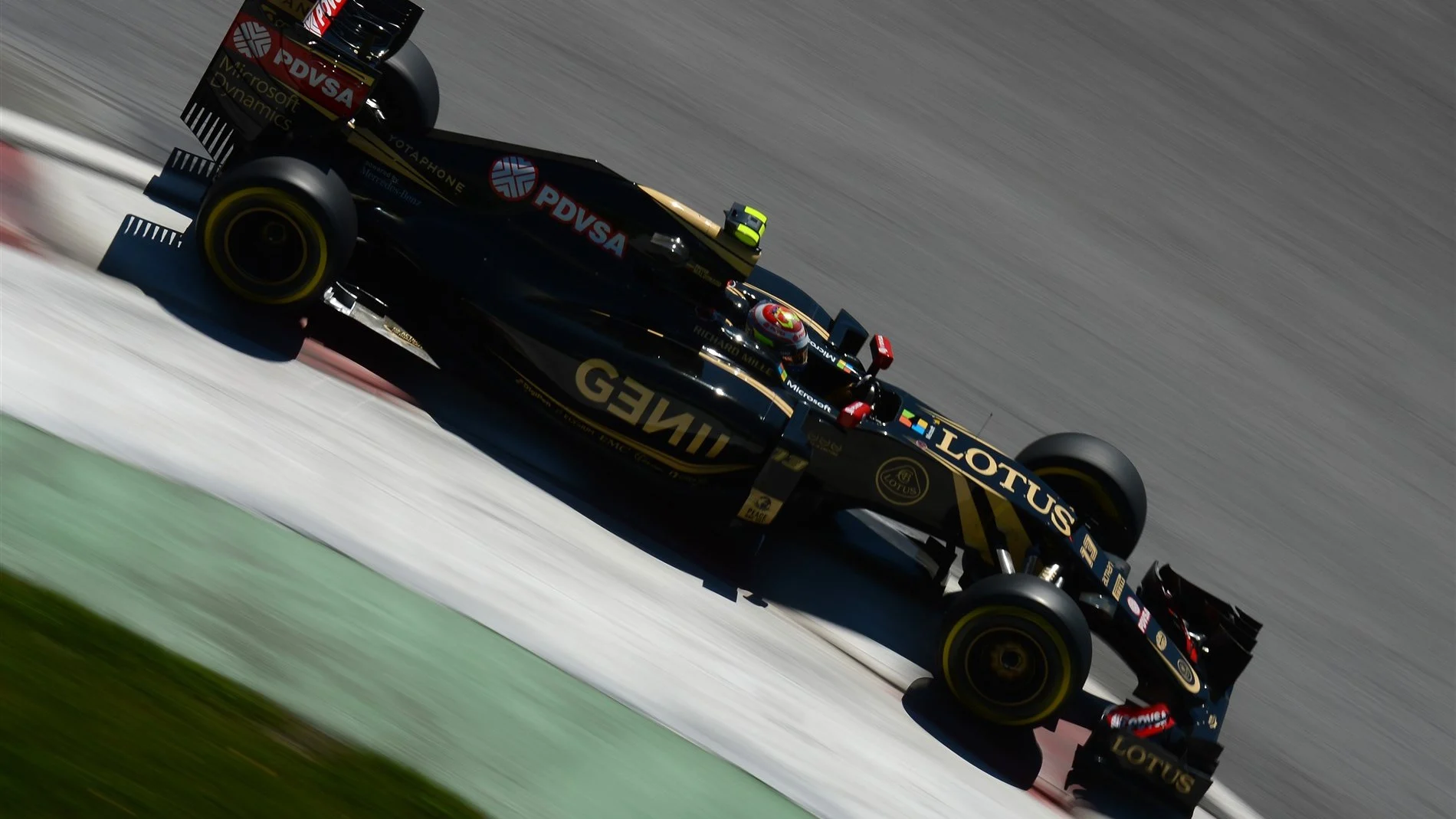 Pastor Maldonado (VEN) Lotus E23 Hybrid at Formula One World Championship, Rd7, Canadian Grand