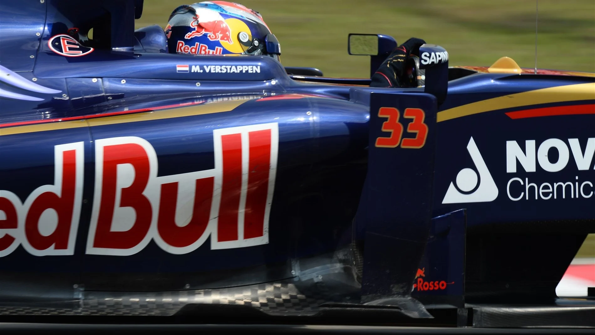 Max Verstappen (NDL) Scuderia Toro Rosso STR10 at Formula One World Championship, Rd3, Chinese Grand Prix, Practice, Shanghai, China, Friday 10 April 2015. © Sutton Motorsport Images