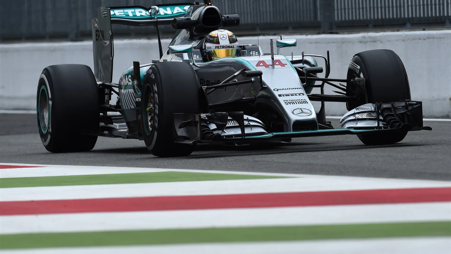 Lewis Hamilton (GBR) Mercedes AMG F1 W06 at Formula One World Championship, Rd12, Italian Grand Prix, Practice, Monza, Italy, Friday 4  September 2015. © Sutton Motorsport Images