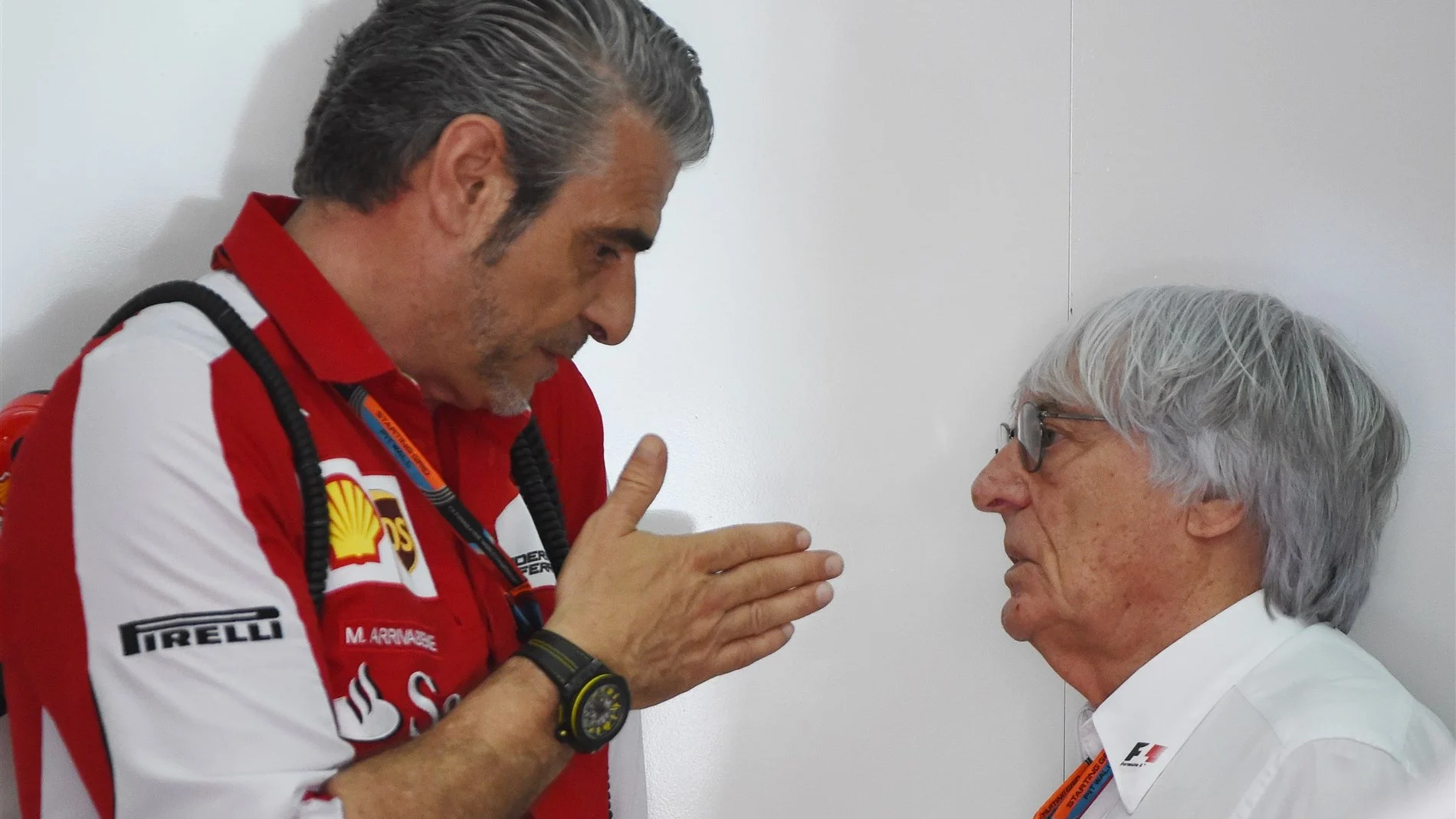 Maurizio Arrivabene (ITA) Ferrari Team Principal talks with Bernie Ecclestone (GBR) CEO Formula One
