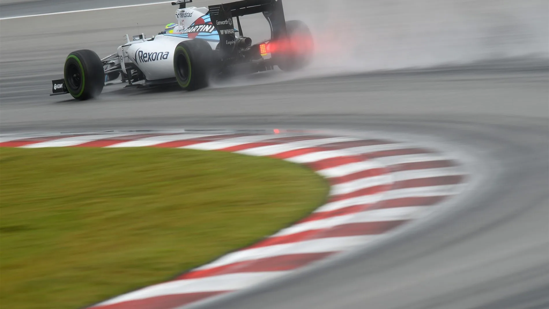 Felipe Massa (BRA) Williams FW37 at Formula One World Championship, Rd2, Malaysian Grand Prix, Qualifying, Sepang, Malaysia, Saturday 28  March 2015. © Sutton Motorsport Images