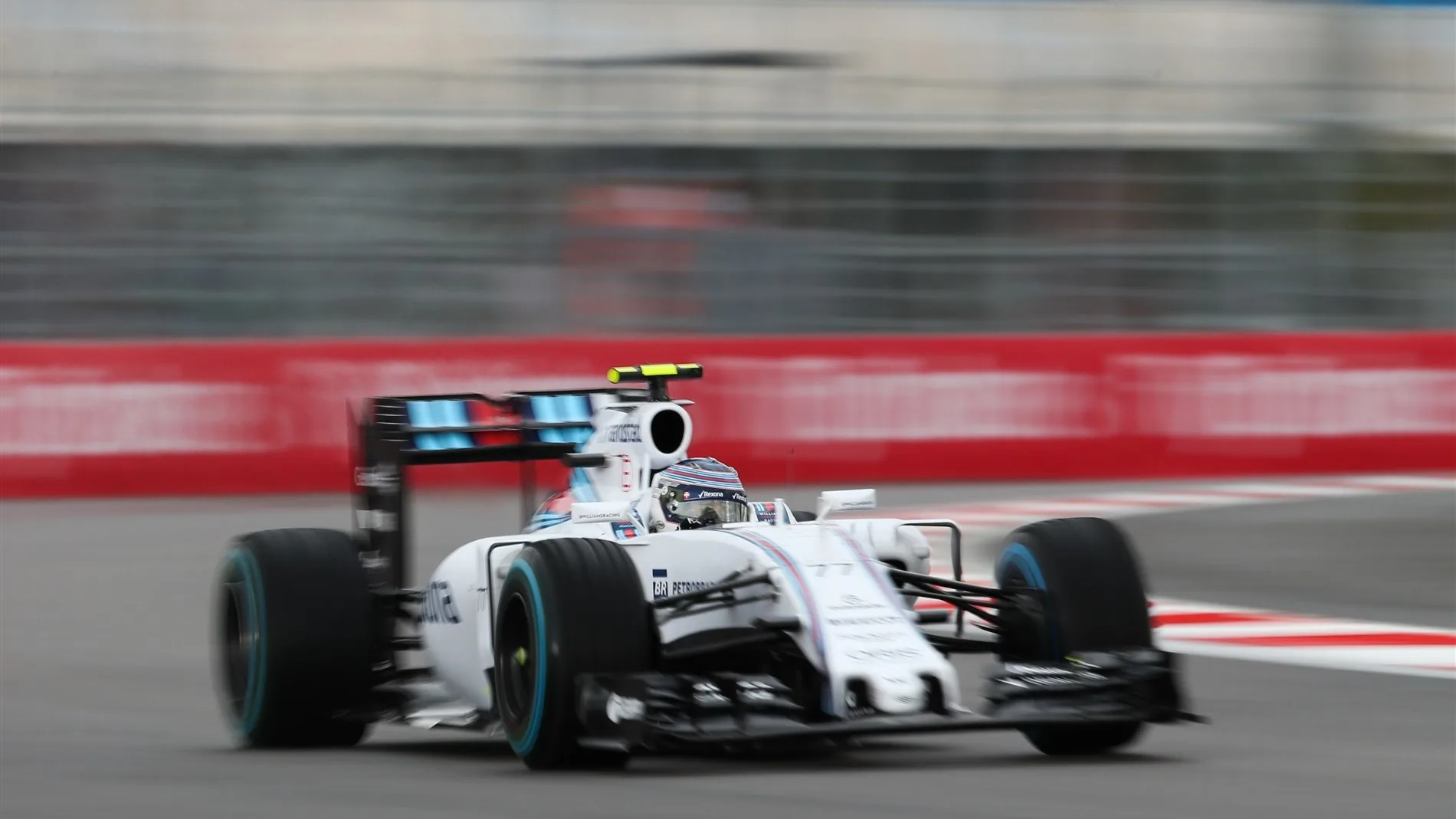Valtteri Bottas (FIN) Williams FW37 at Formula One World Championship, Rd15, Russian Grand Prix, Practice, Sochi Autodrom, Sochi, Krasnodar Krai, Russia, Friday 9 October 2015. © Sutton Motorsport Images