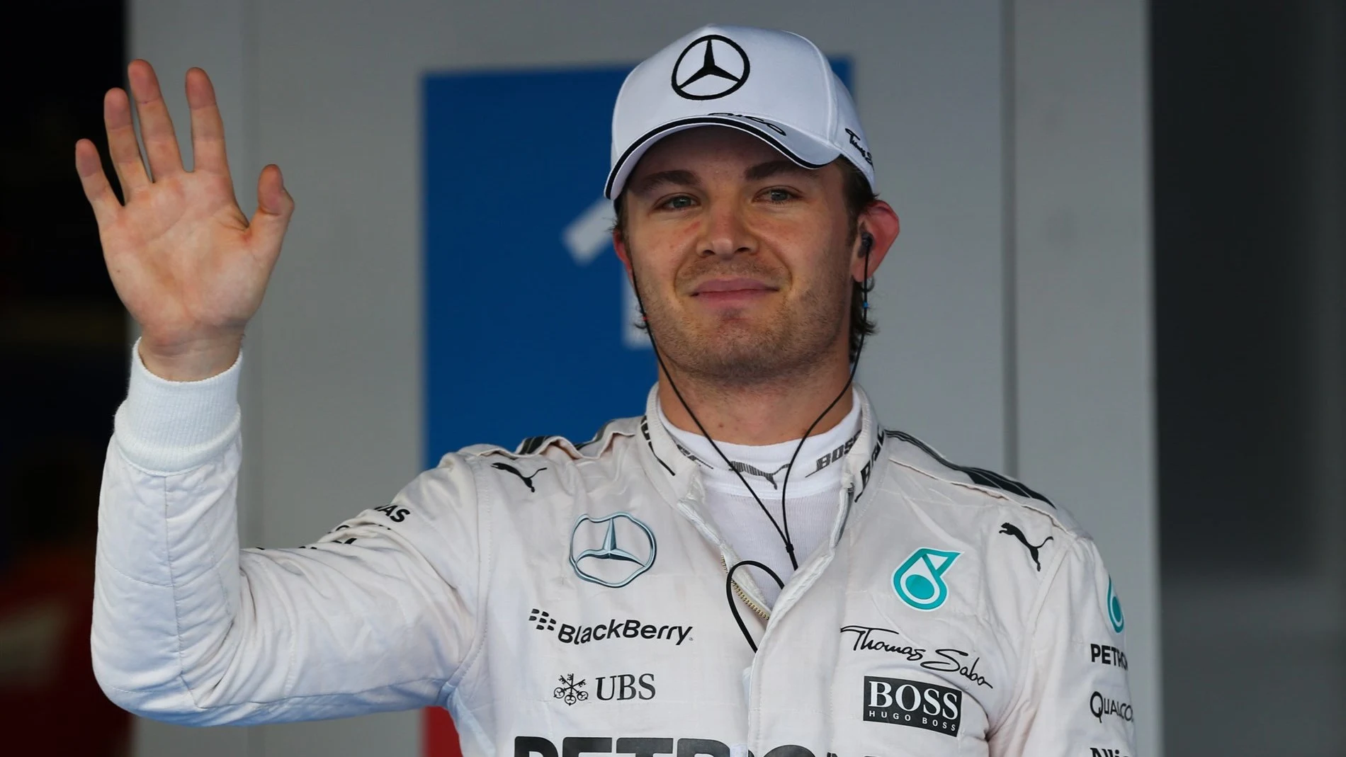 Nico Rosberg (GER) Mercedes AMG F1 celebrates in parc ferme at Formula One World Championship, Rd15, Russian Grand Prix, Qualifying, Sochi Autodrom, Sochi, Krasnodar Krai, Russia, Saturday 10 October 2015. © Sutton Motorsport Images