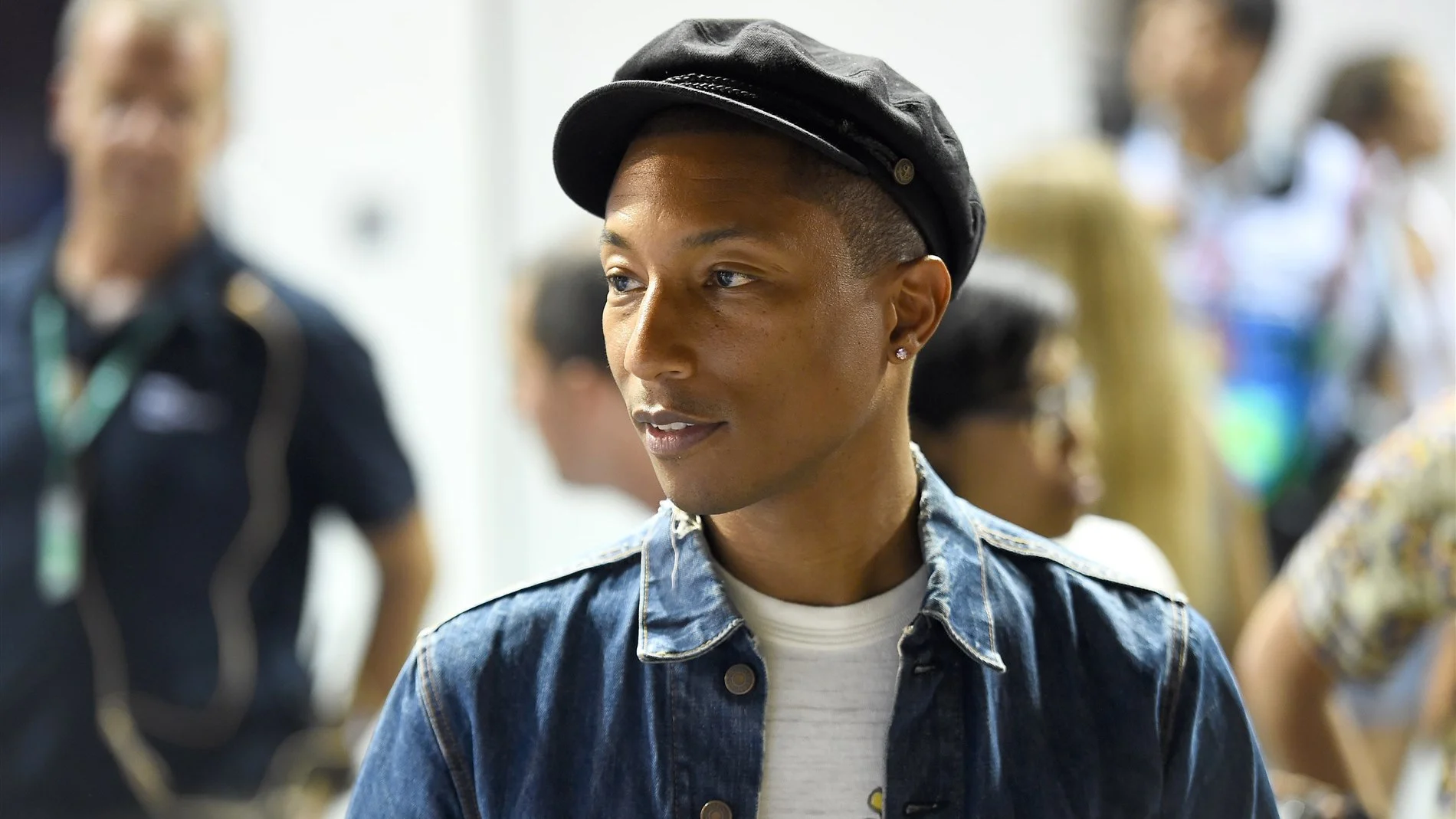 Pharrell Williams (USA) at Formula One World Championship, Rd13, Singapore Grand Prix, Practice, Marina Bay Street Circuit, Singapore, Friday 18 September 2015. © Sutton Motorsport Images