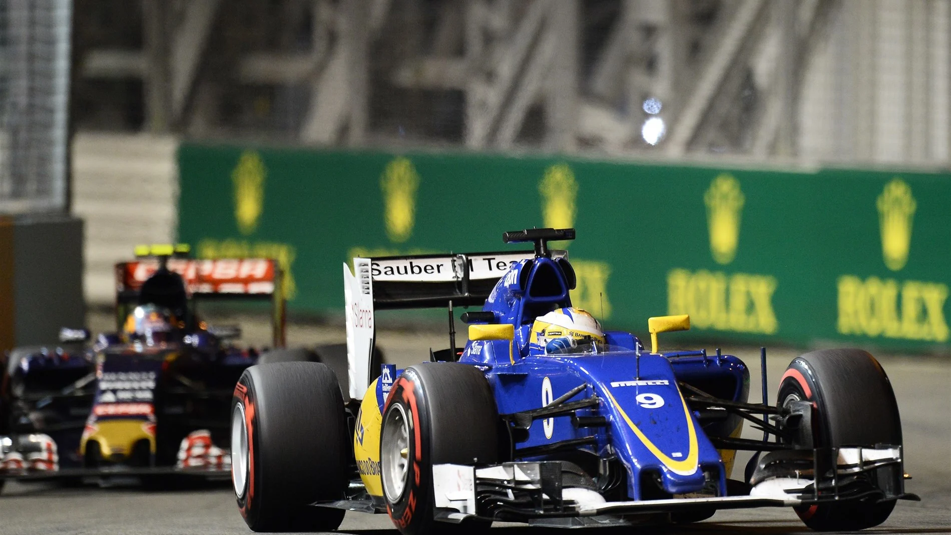 Marcus Ericsson (SWE) Sauber C34 at Formula One World Championship, Rd13, Singapore Grand Prix, Race, Marina Bay Street Circuit, Singapore, Sunday 20 September 2015. © Sutton Motorsport Images