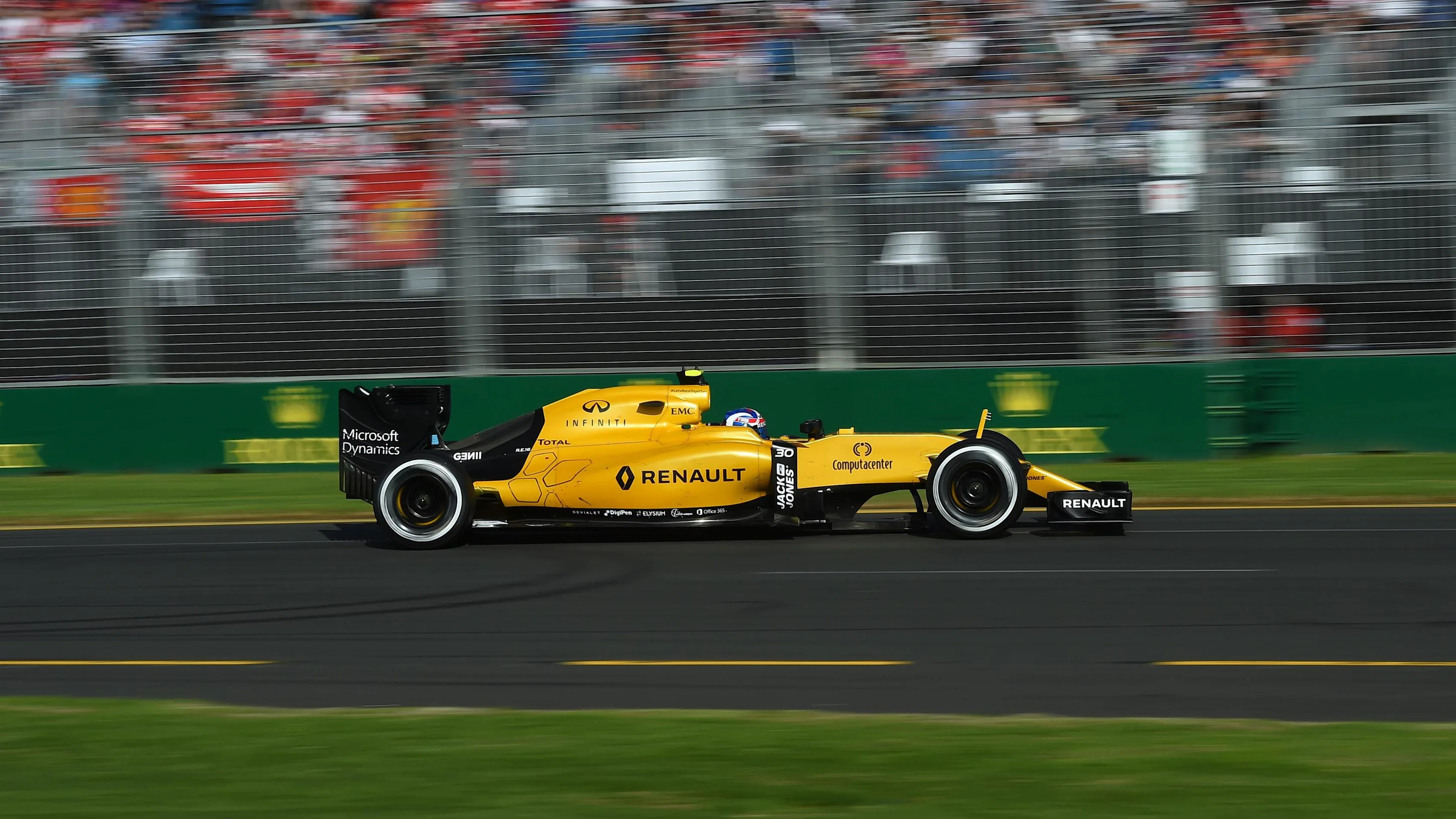 Jolyon Palmer (GBR) Renault Sport F1 Team RS16 at Formula One World Championship, Rd1, Australian