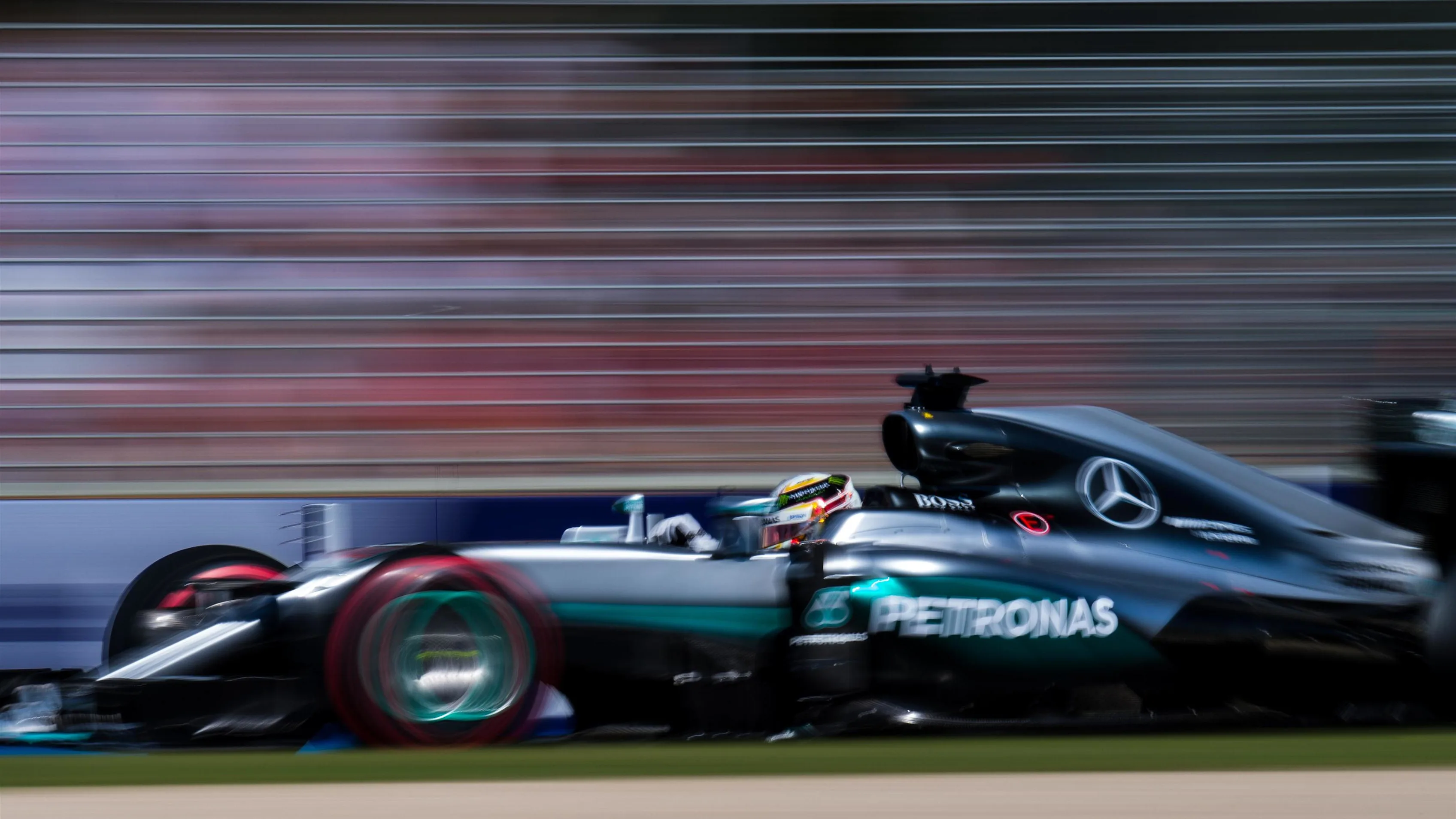 Lewis Hamilton (GBR) Mercedes-Benz F1 W07 Hybrid at Formula One World Championship, Rd1, Australian