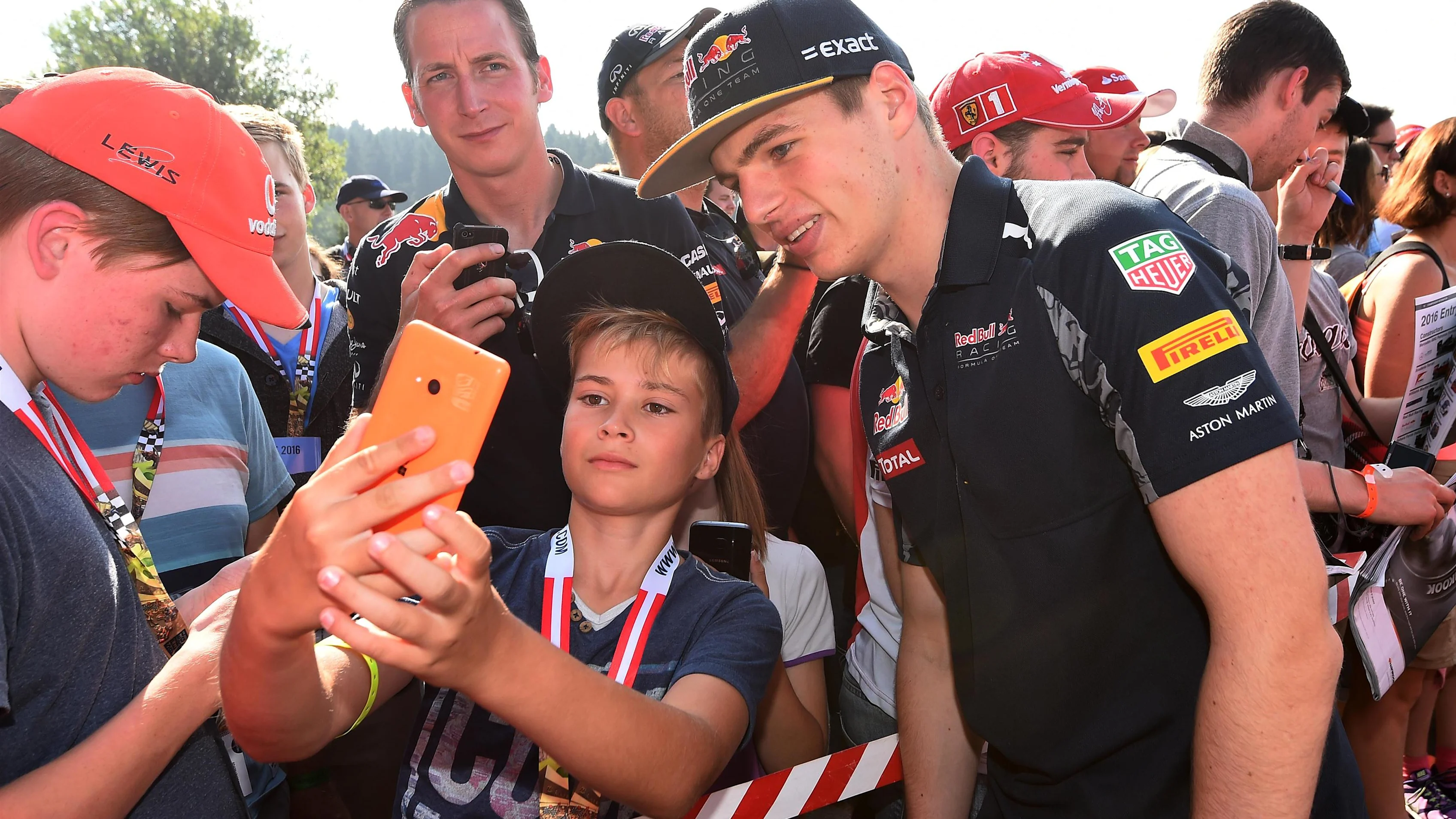 Max Verstappen (NED) Red Bull Racing fans selfie at Formula One World Championship, Rd9, Austrian Grand Prix, Qualifying, Spielberg, Austria, Saturday 2 July 2016. © Sutton Images