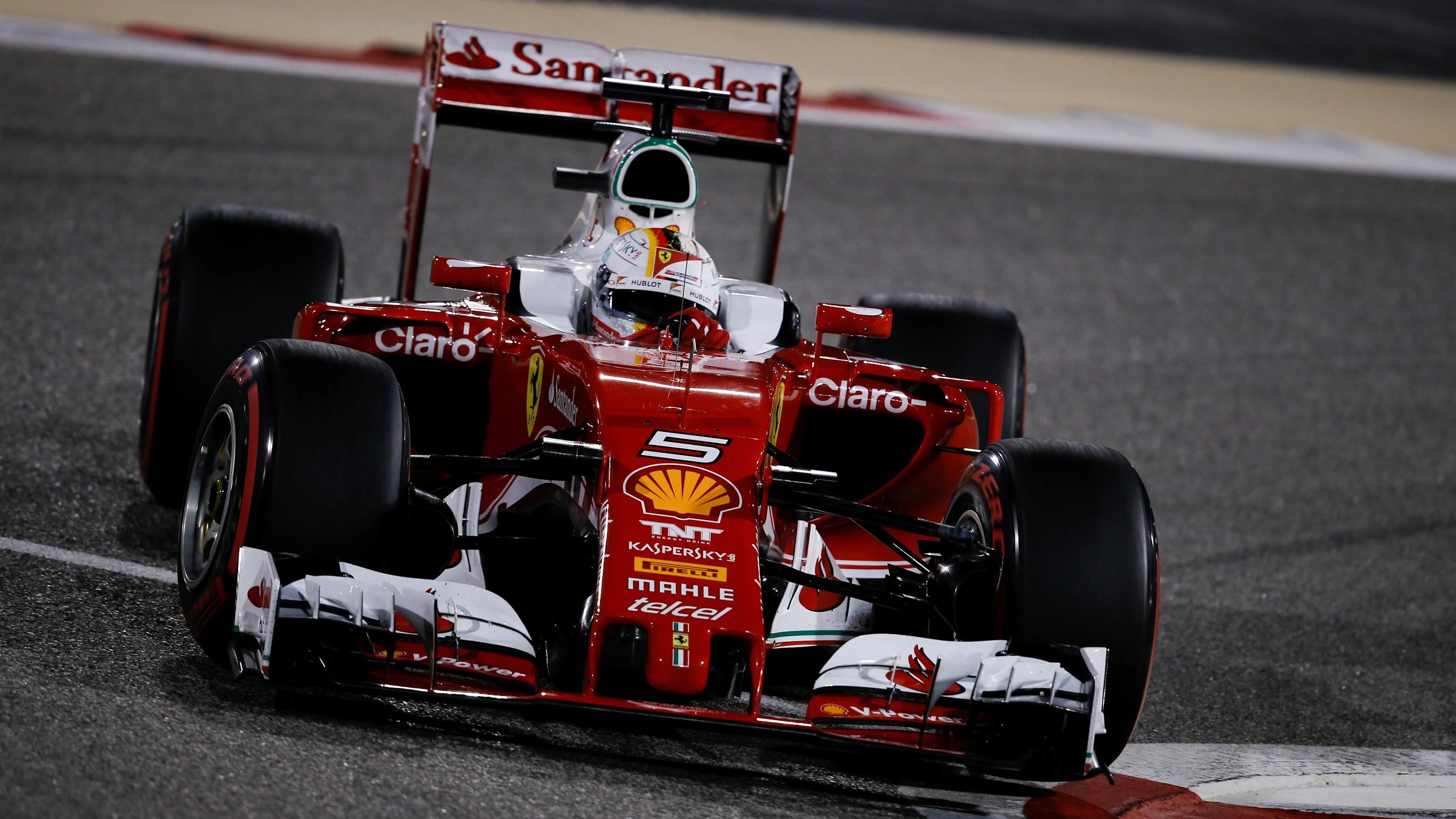 Sebastian Vettel (GER) Ferrari SF16-H at Formula One World Championship, Rd2, Bahrain Grand Prix