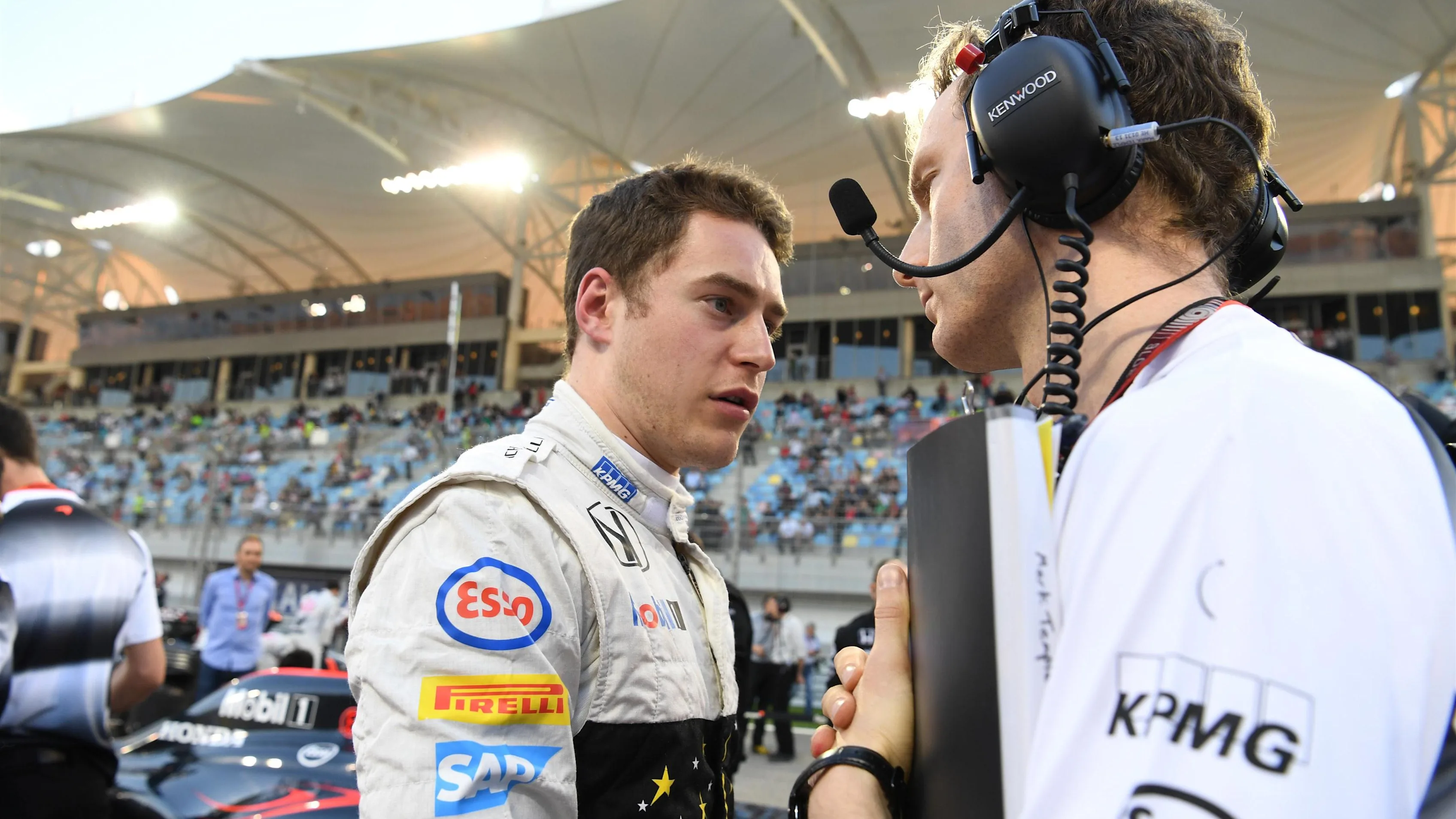 Stoffel Vandoorne (BEL) McLaren on the grid with Mark Temple (GBR) McLaren Race Engineer at Formula
