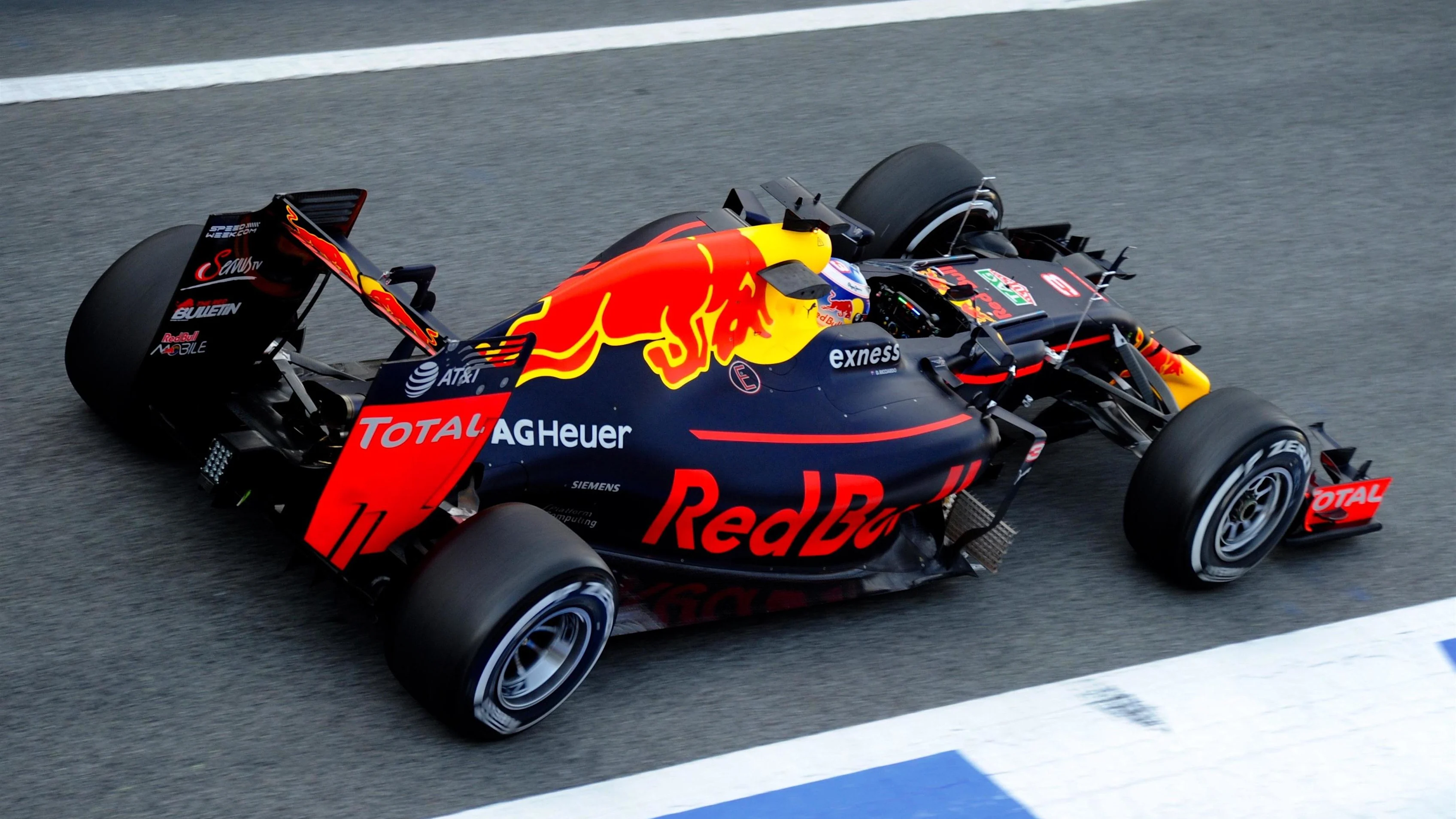 Daniel Ricciardo (AUS) Red Bull Racing RB12 at Formula One Testing, Day Four, Barcelona, Spain,