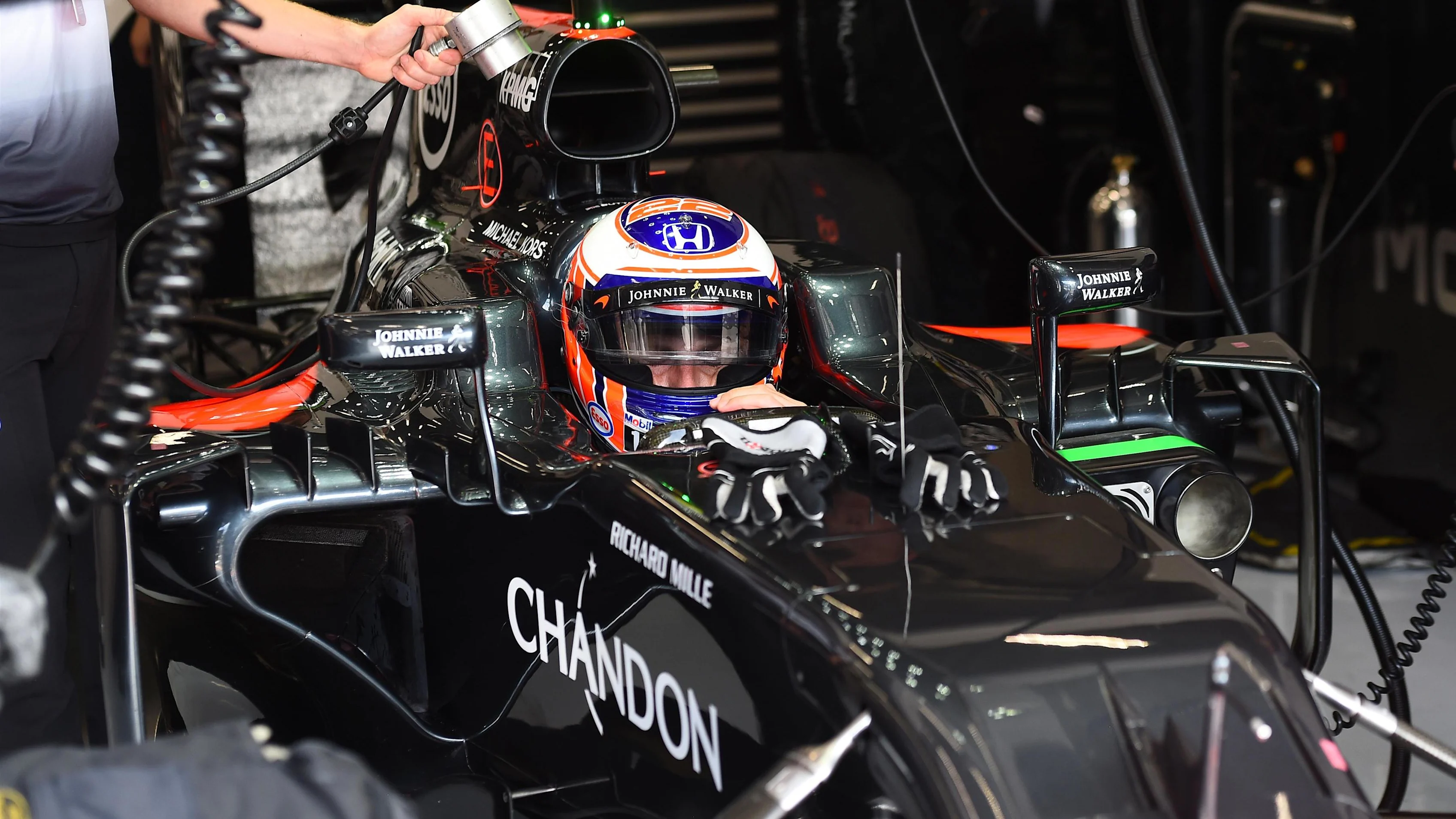 Jenson Button (GBR) McLaren MP4-31 at Formula One World Championship, Rd13, Belgian Grand Prix, Race, Spa Francorchamps, Belgium, Sunday 28 August 2016. © Sutton Images