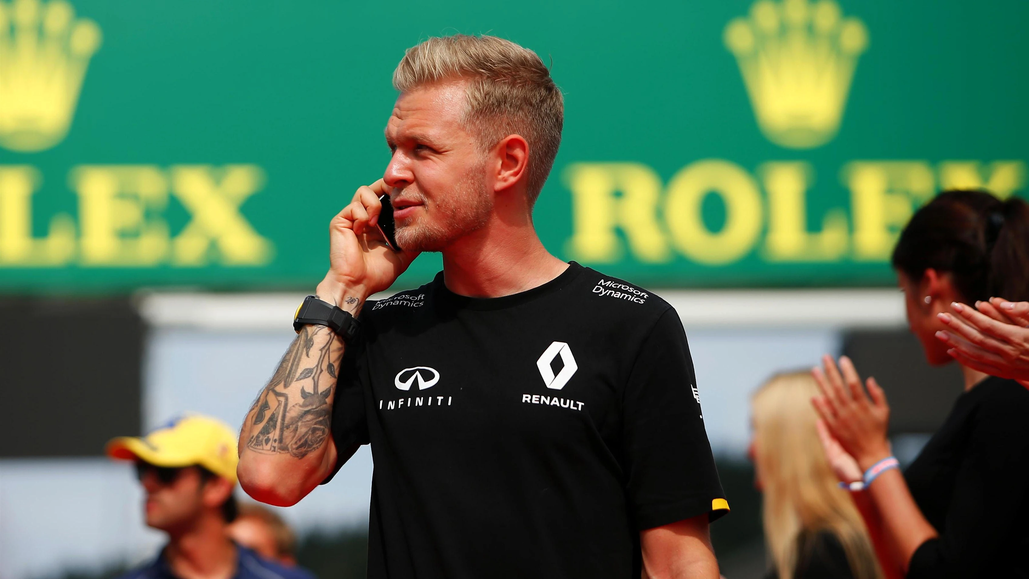 Kevin Magnussen (DEN) Renault Sport F1 Team on the drivers parade at Formula One World Championship, Rd13, Belgian Grand Prix, Race, Spa Francorchamps, Belgium, Sunday 28 August 2016. © Sutton Images