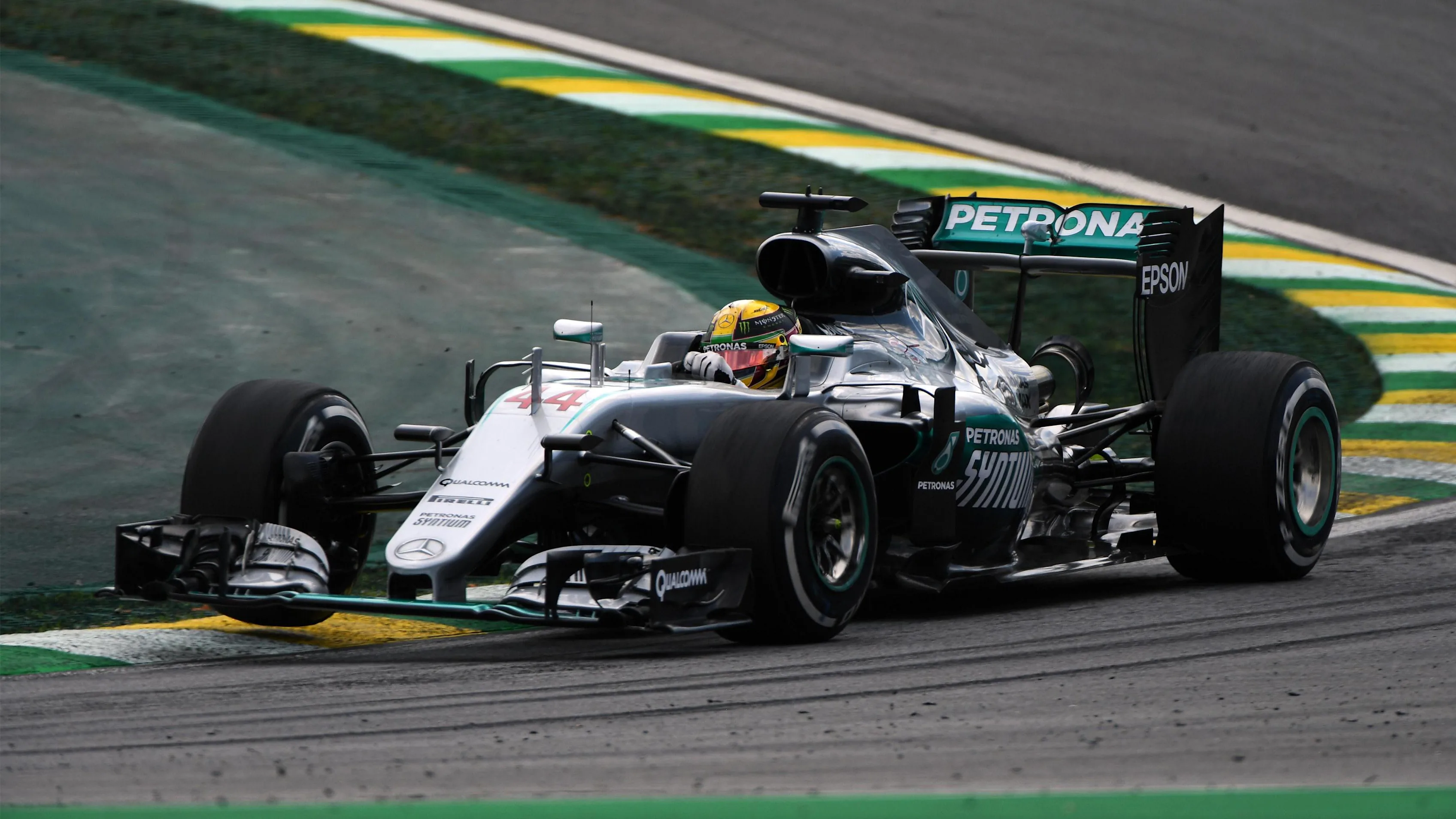 Lewis Hamilton (GBR) Mercedes-Benz F1 W07 Hybrid at Formula One World Championship, Rd20, Brazilian Grand Prix, Practice, Interlagos, Sao Paulo, Brazil, Friday 11 November 2016. © Sutton Images
