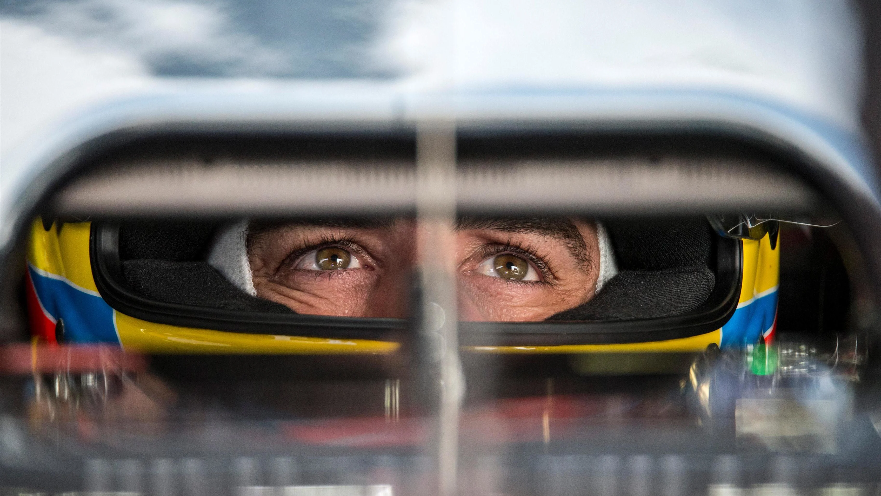 Fernando Alonso (ESP) McLaren at Formula One World Championship, Rd10, British Grand Prix, Practice, Silverstone, England, Friday 8 July 2016. © Sutton Images