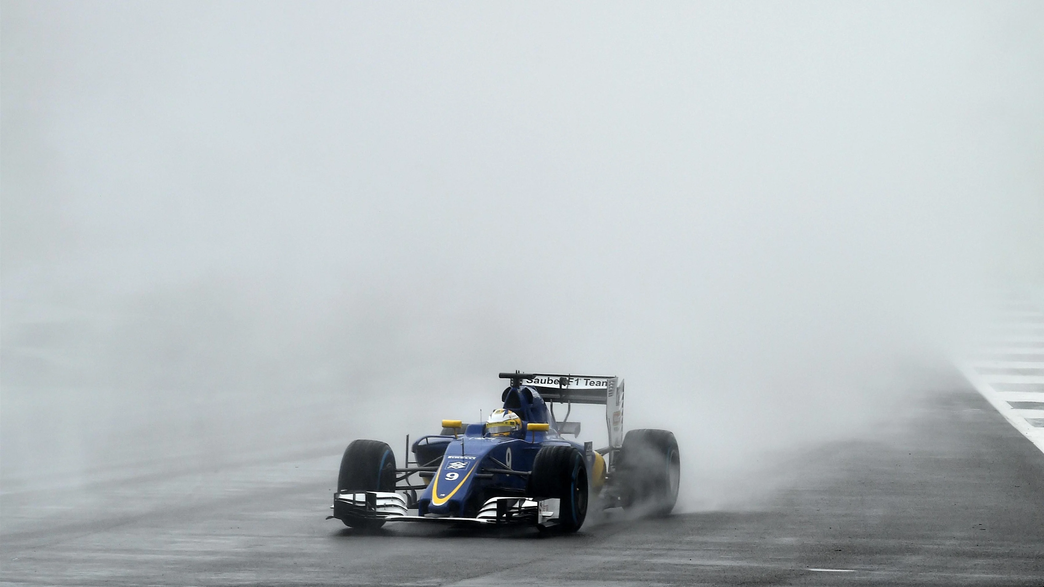 Marcus Ericsson (SWE) Sauber C35 at Formula One World Championship, Rd10, British Grand Prix, Race, Silverstone, England, Sunday 10 July 2016. © Sutton Images