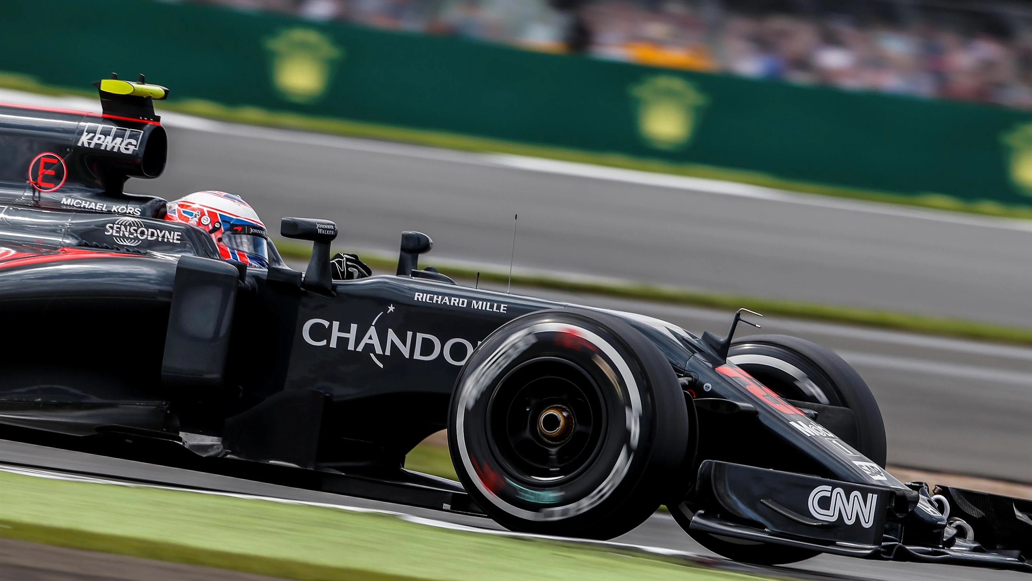 Jenson Button (GBR) McLaren MP4-31 at Formula One World Championship, Rd10, British Grand Prix, Race, Silverstone, England, Sunday 10 July 2016. © Sutton Images