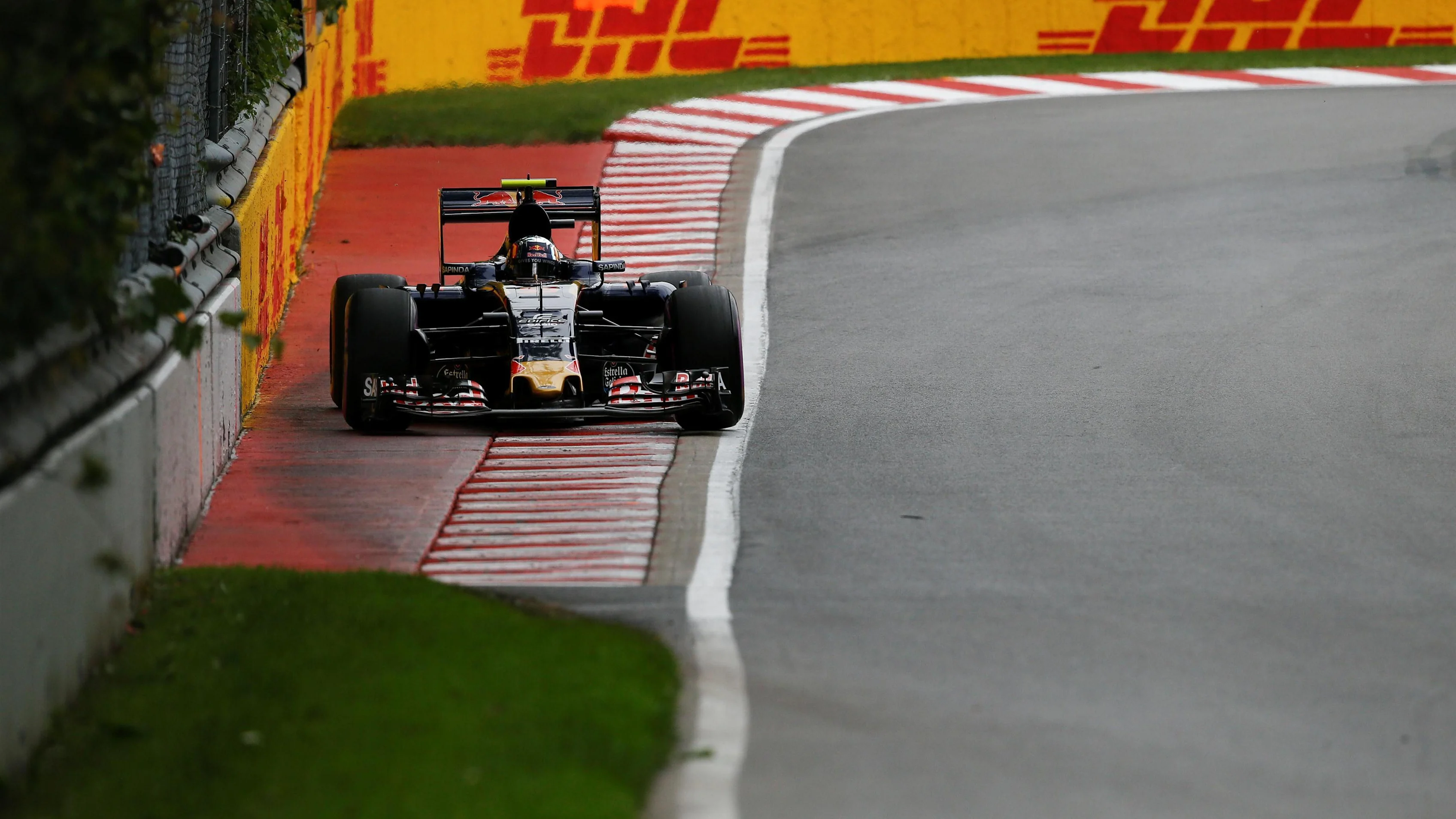 Carlos Sainz jr (ESP) Scuderia Toro Rosso STR11 at Formula One World Championship, Rd7, Canadian