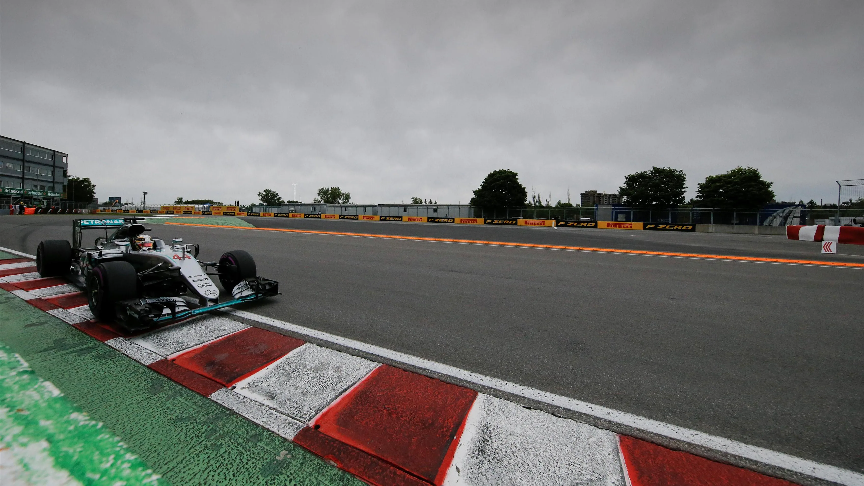 Lewis Hamilton (GBR) Mercedes-Benz F1 W07 Hybrid at Formula One World Championship, Rd7, Canadian Grand Prix, Qualifying, Montreal, Canada, Saturday 11 June 2016. © Sutton Images