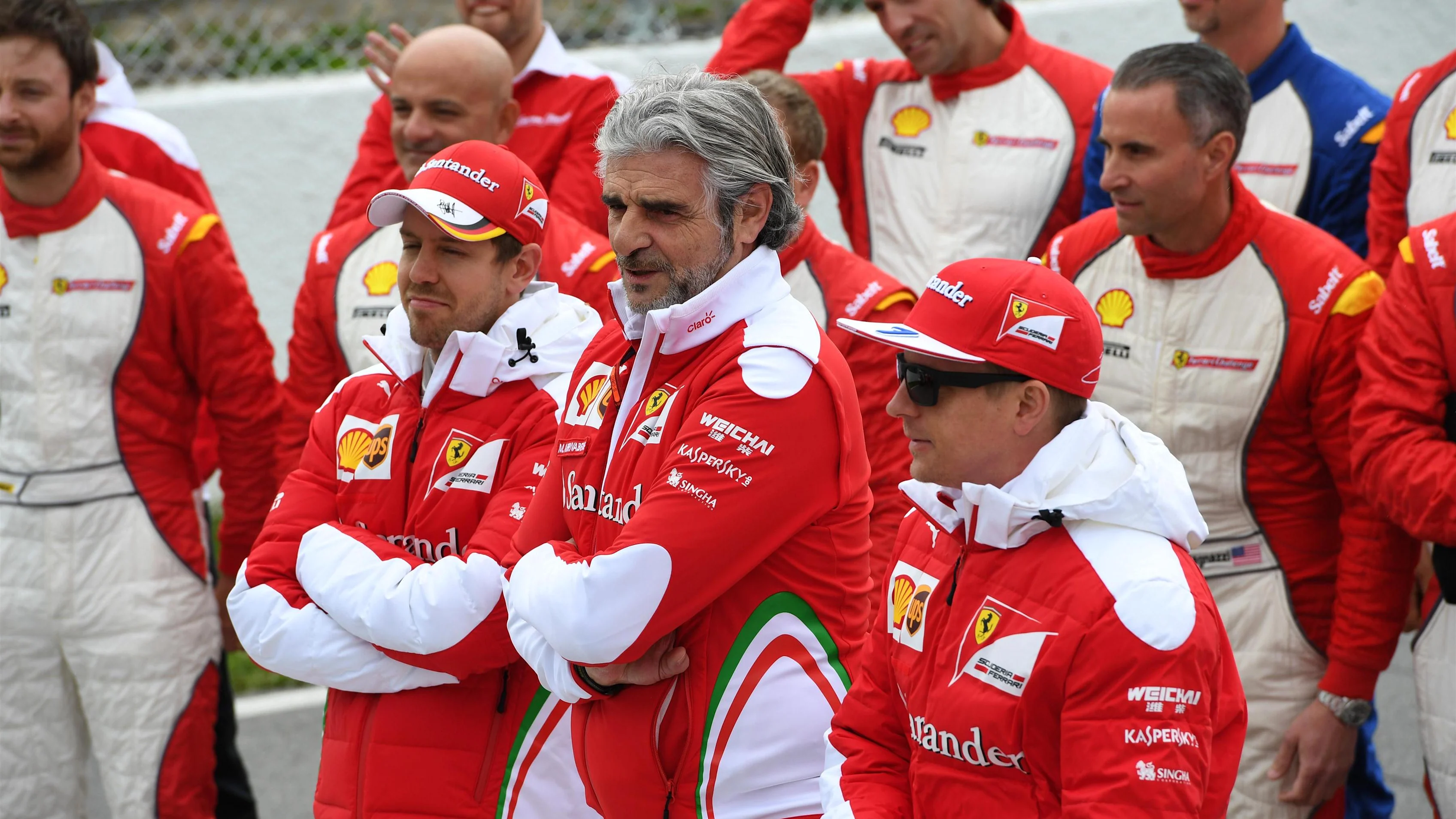 Sebastian Vettel (GER) Ferrari, Maurizio Arrivabene (ITA) Ferrari Team Principal and Kimi Raikkonen
