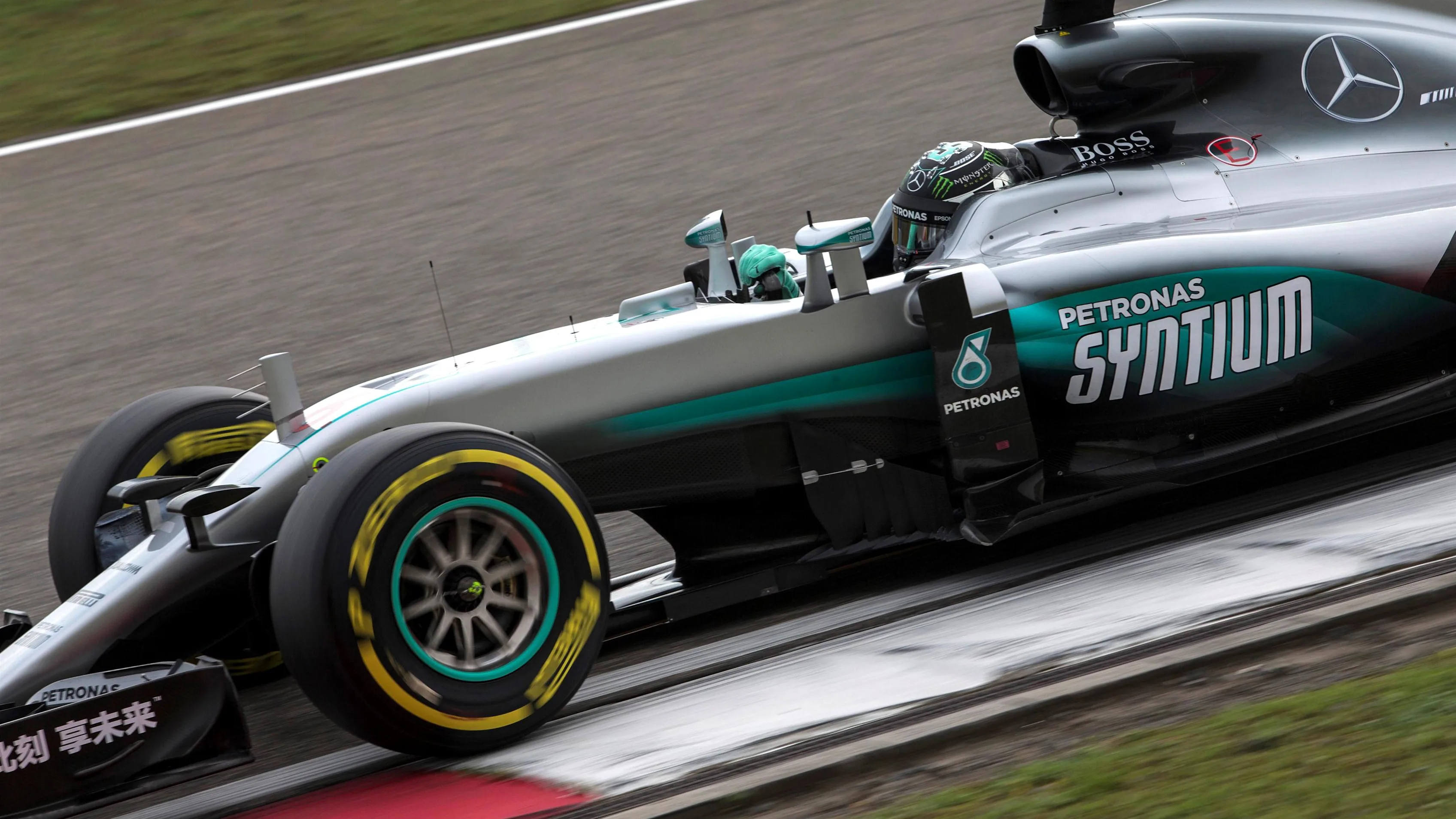 Nico Rosberg (GER) Mercedes-Benz F1 W07 Hybrid at Formula One World Championship, Rd3, Chinese