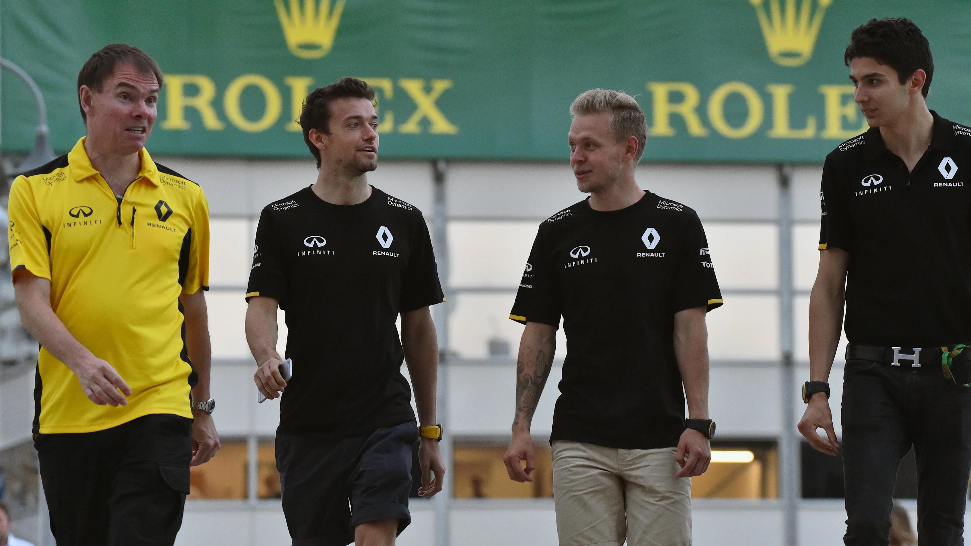 Alan Permane (GBR) Renault Sport F1 Team Race Engineer, Jolyon Palmer (GBR) Renault Sport F1 Team,