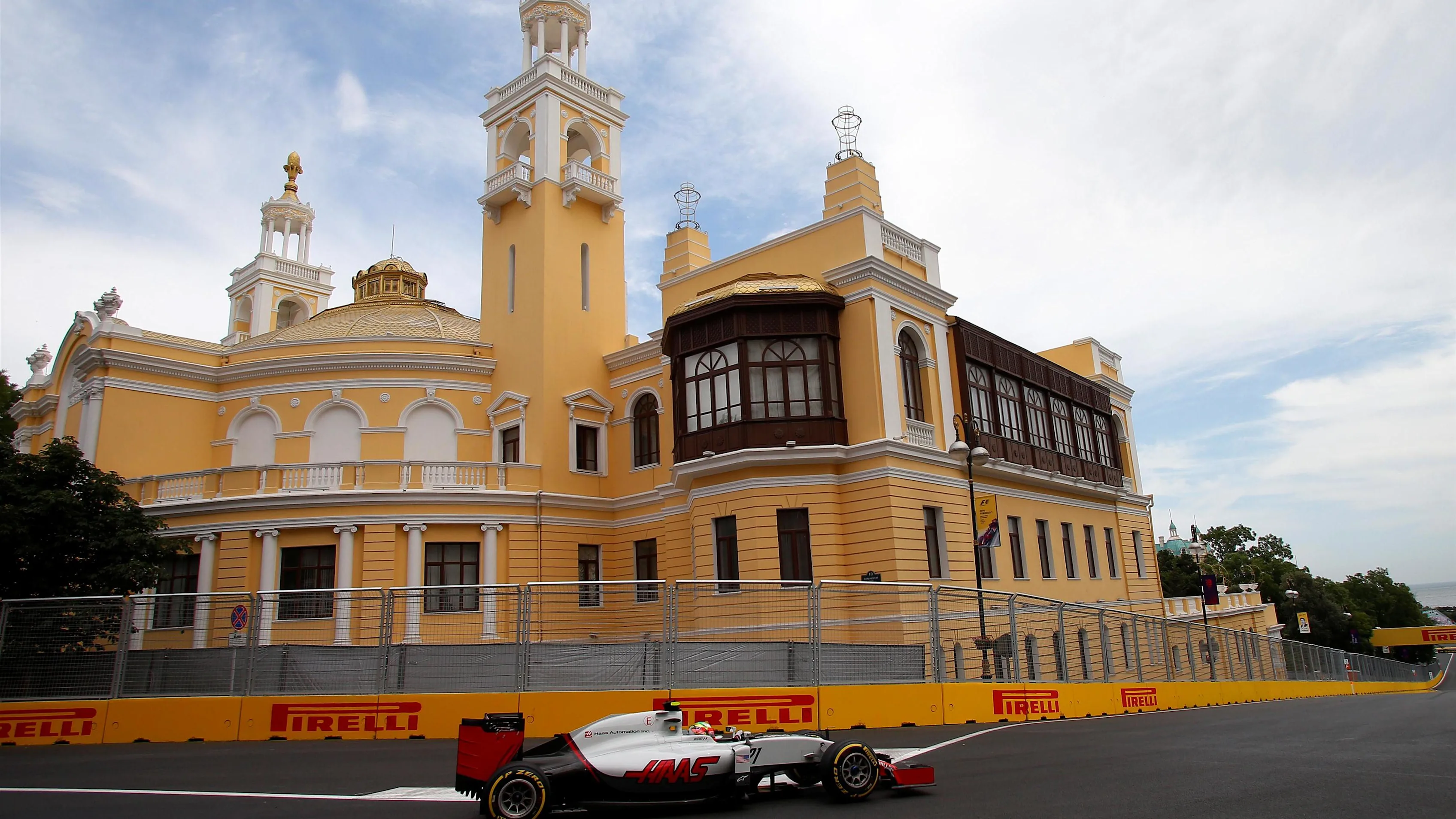 Esteban Gutierrez (MEX) Haas VF-16 at Formula One World Championship, Rd8, European Grand Prix, Practice, Baku City Circuit, Baku, Azerbaijan, Friday 17 June 2016. © Sutton Images