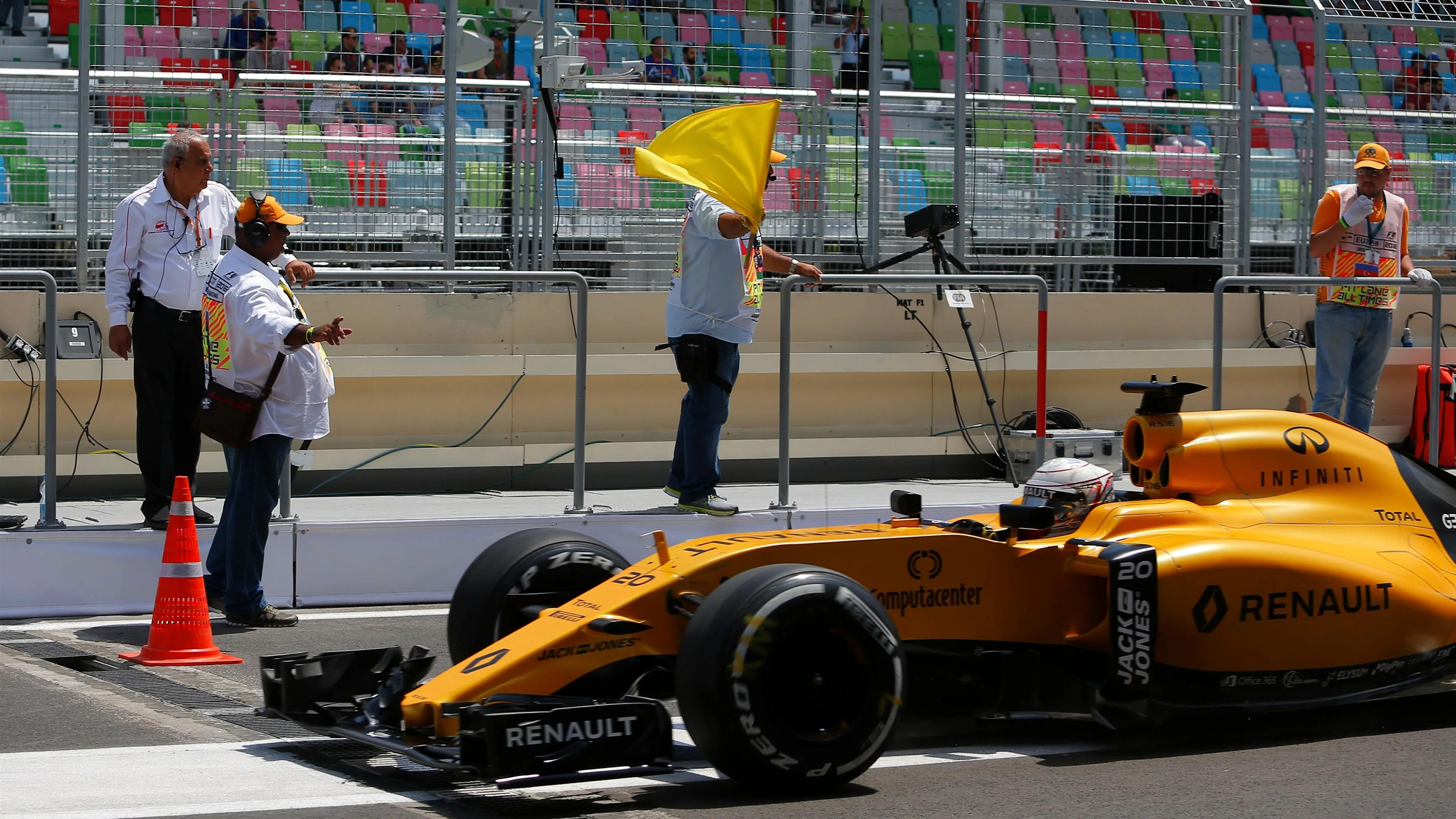 Kevin Magnussen (DEN) Renault Sport F1 Team RS16 at Formula One World Championship, Rd8, European Grand Prix, Qualifying, Baku City Circuit, Baku, Azerbaijan, Saturday 18 June 2016. © Sutton Images