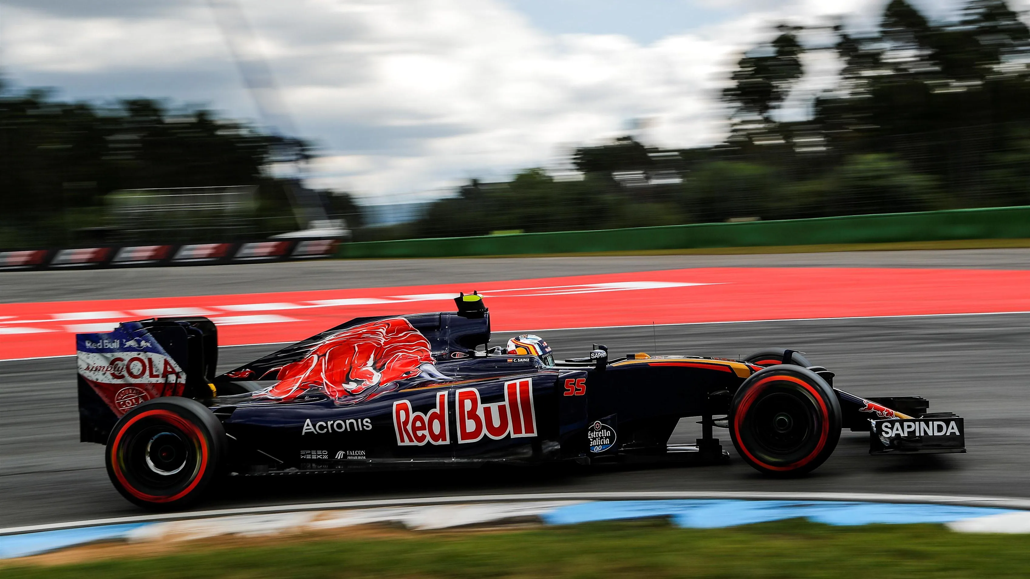Carlos Sainz jr (ESP) Scuderia Toro Rosso STR11 at Formula One World Championship, Rd12, German