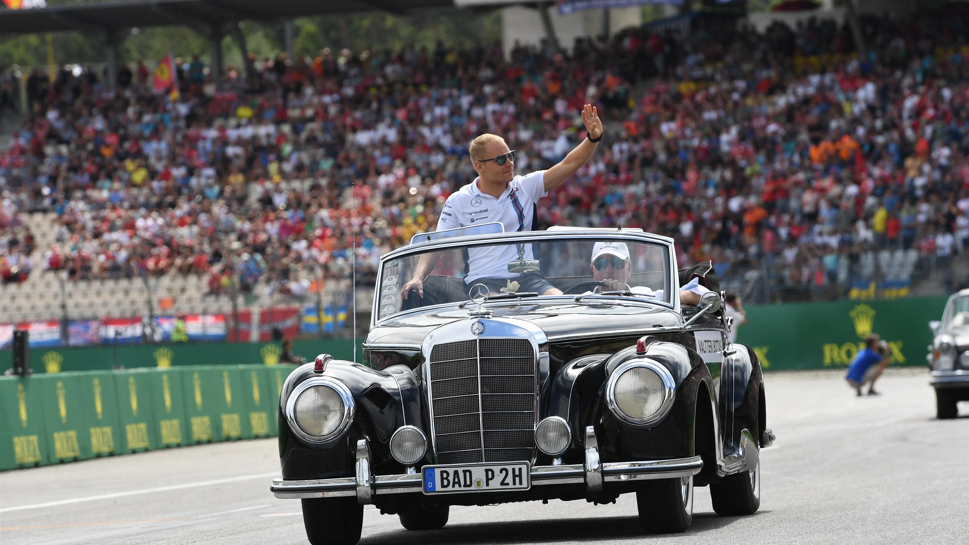 Valtteri Bottas (FIN) Williams on the drivers parade at Formula One World Championship, Rd12, German Grand Prix, Race, Hockenheim, Germany, Sunday 31 July 2016. © Sutton Images