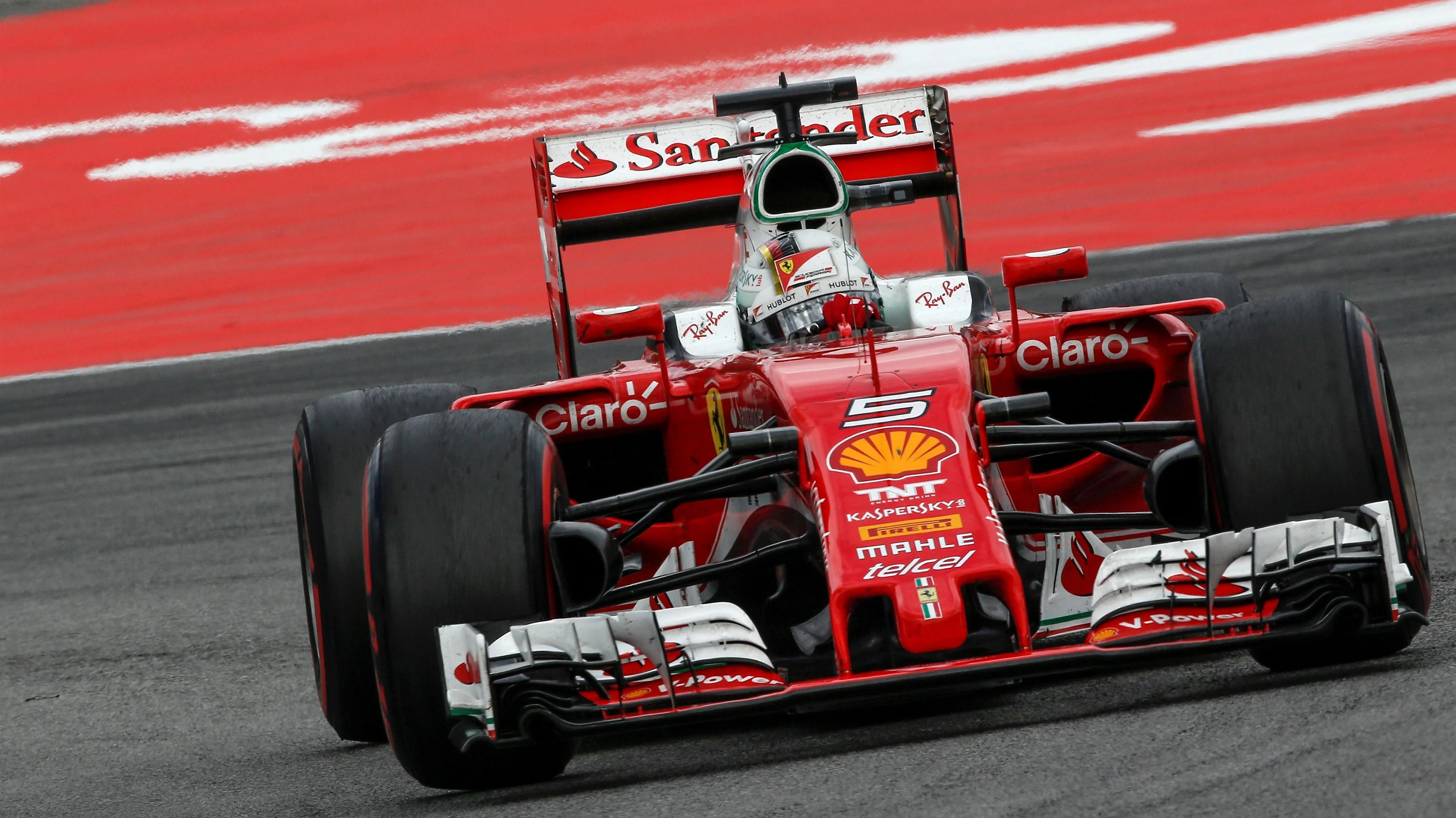Sebastian Vettel (GER) Ferrari SF16-H at Formula One World Championship, Rd12, German Grand Prix, Race, Hockenheim, Germany, Sunday 31 July 2016. © Sutton Images