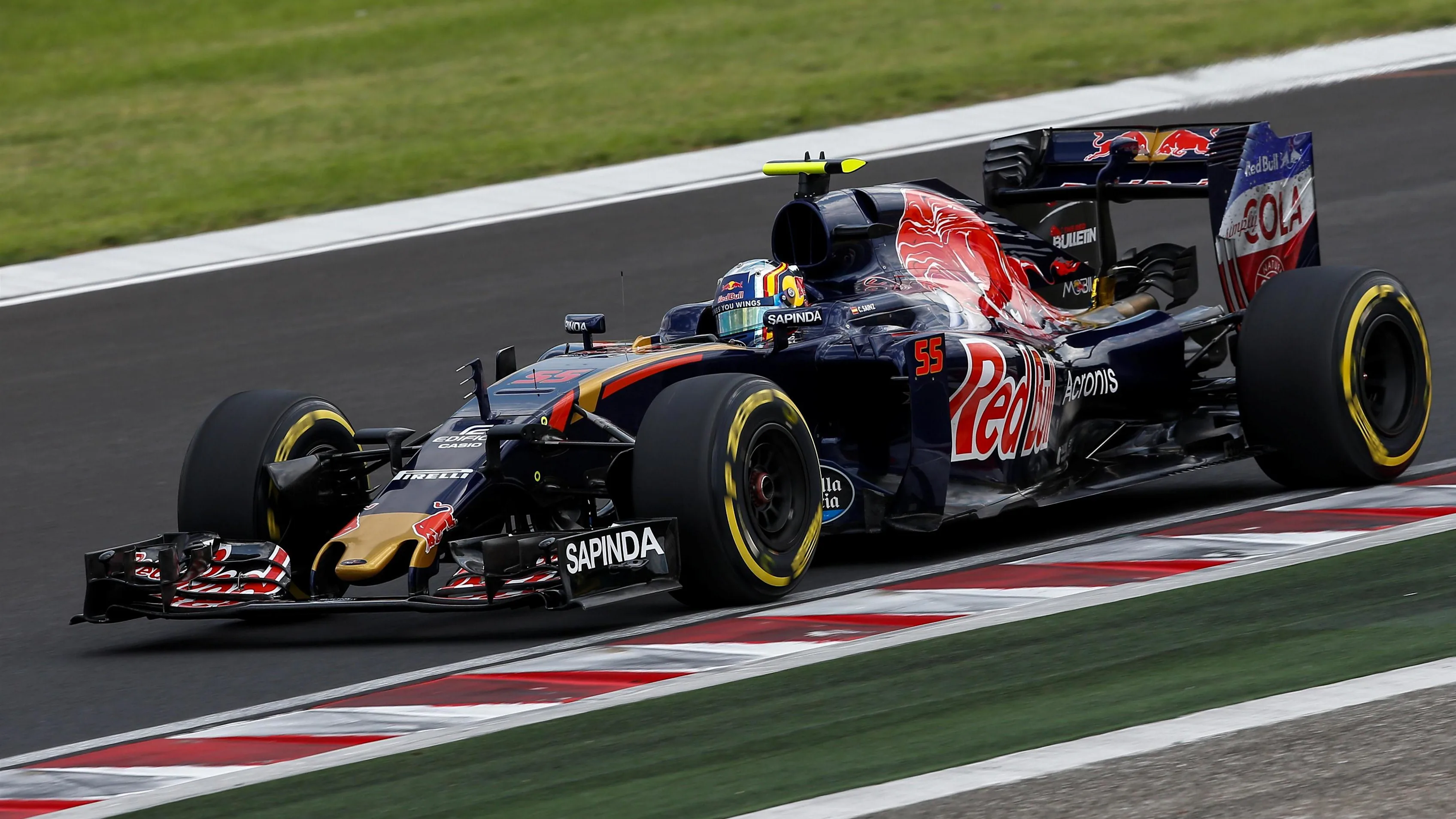 Carlos Sainz jr (ESP) Scuderia Toro Rosso STR11 at Formula One World Championship, Rd11, Practice, Hungaroring, Hungary, Friday 22 July 2016. © Sutton Images