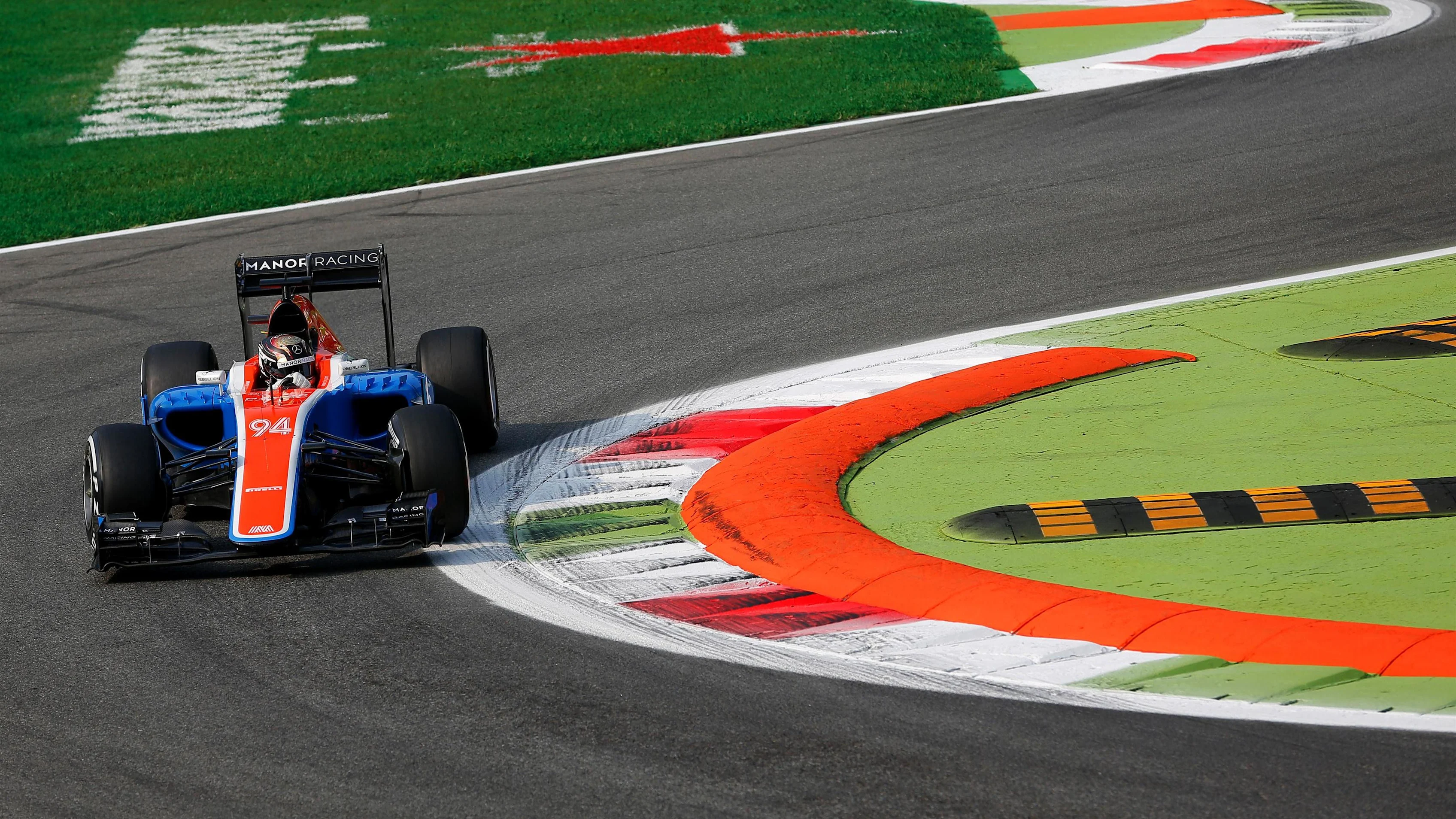 Pascal Wehrlein (GER) Manor Racing MRT05 at Formula One World Championship, Rd14, Italian Grand