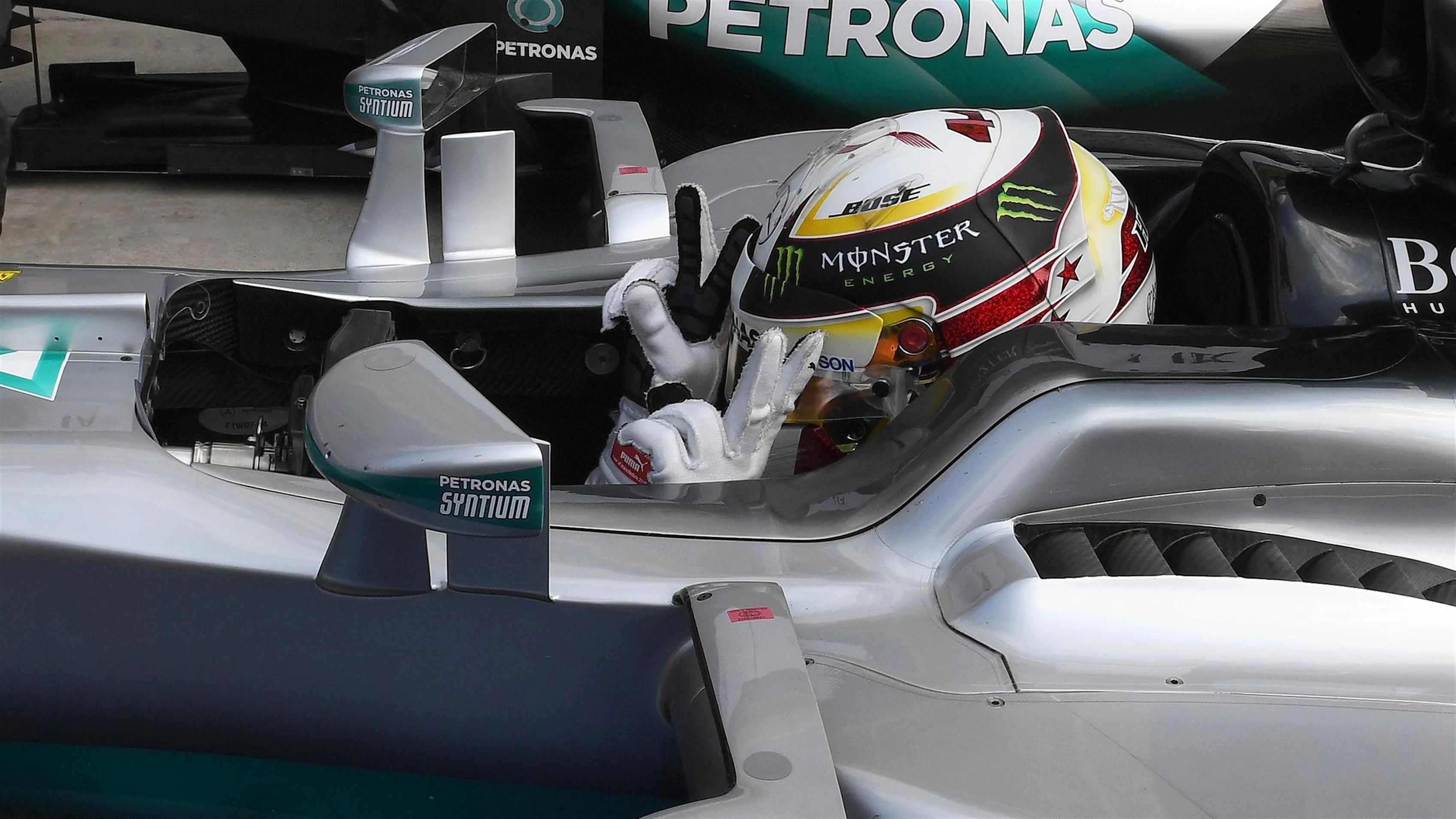 Pole sitter Lewis Hamilton (GBR) Mercedes-Benz F1 W07 Hybrid celebrates in parc ferme at Formula