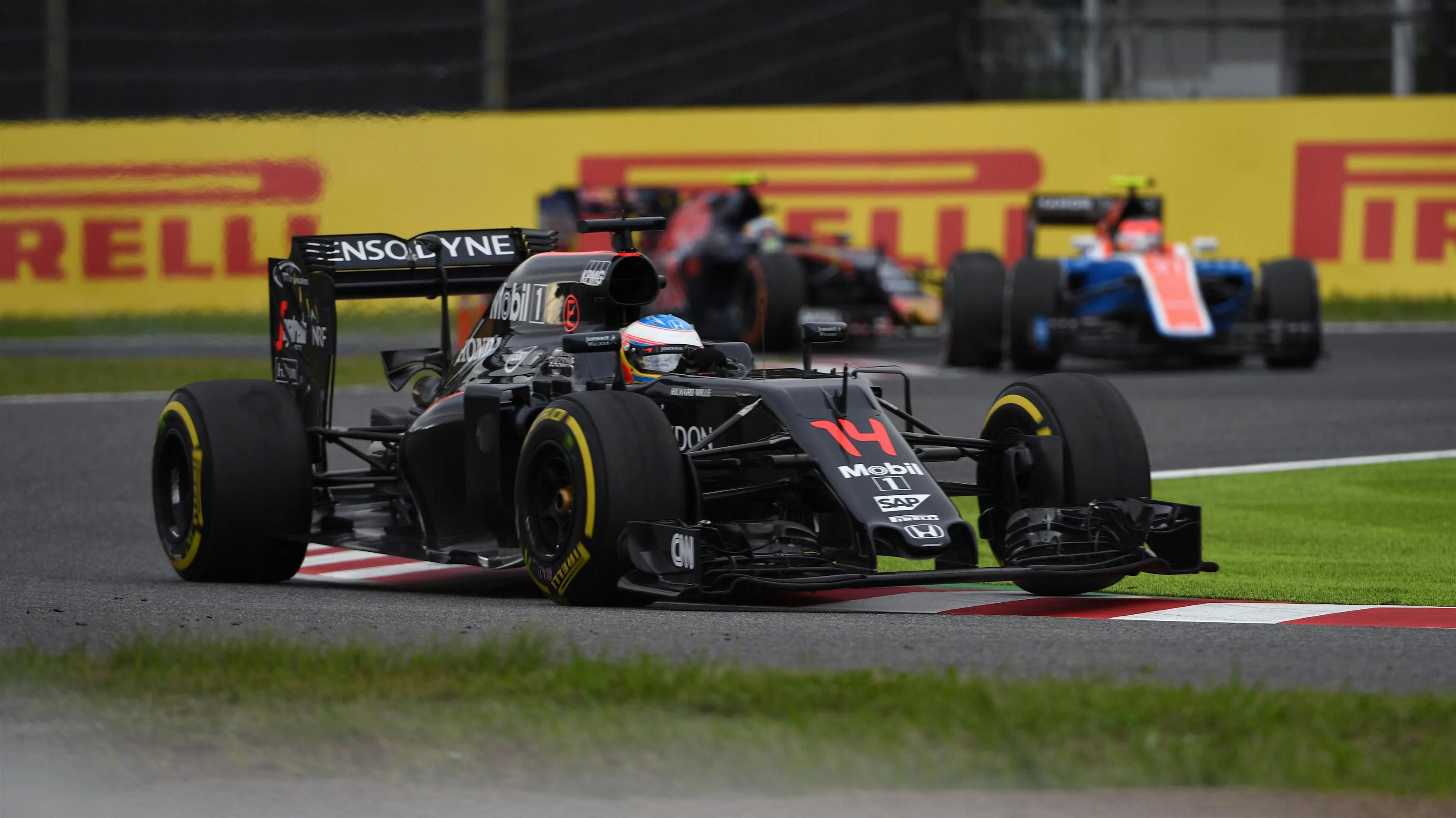 Fernando Alonso (ESP) McLaren MP4-31 at Formula One World Championship, Rd17, Japanese Grand Prix, Practice, Suzuka, Japan, Friday 7 October 2016. © Sutton Images