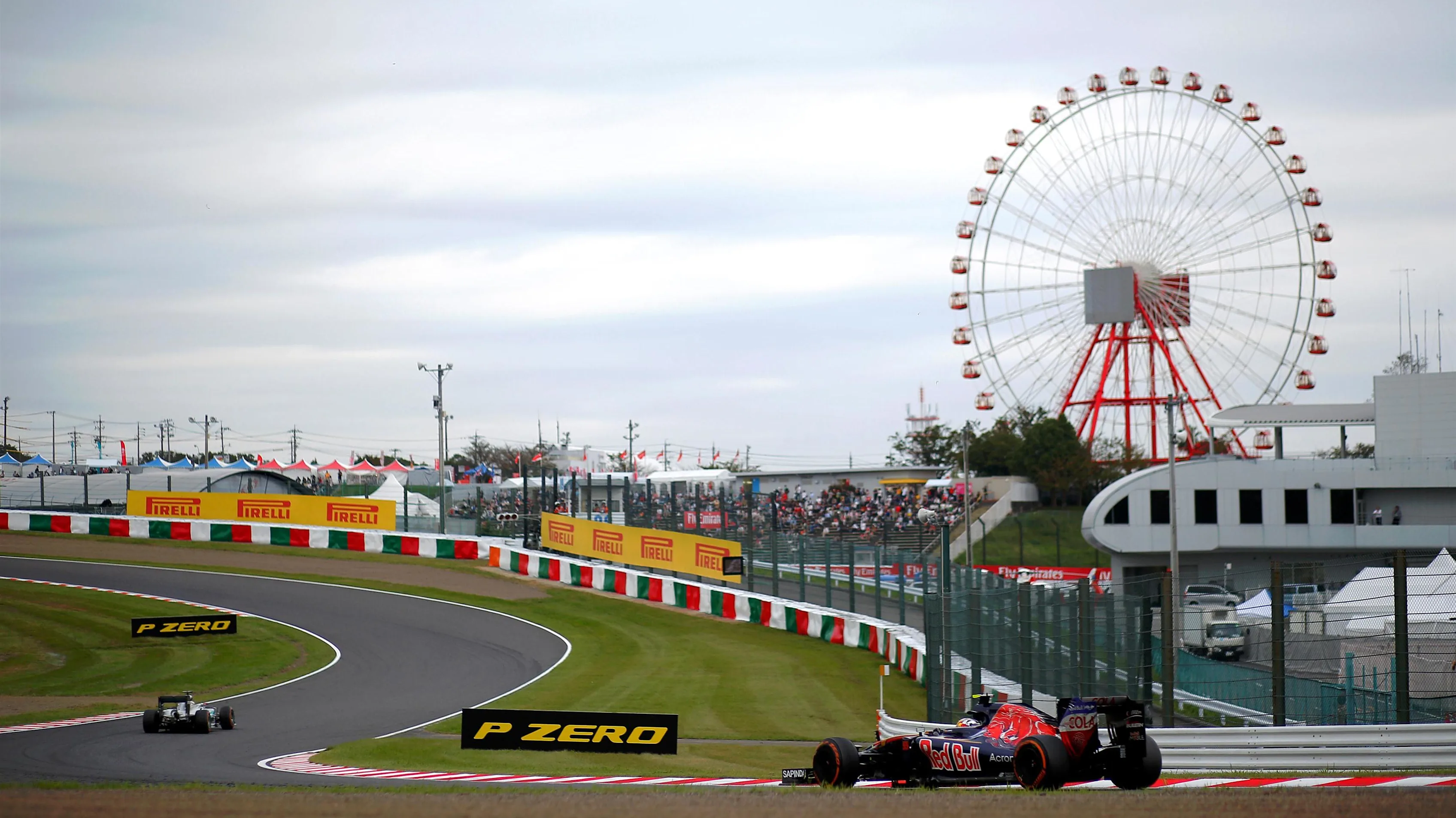 Carlos Sainz jr (ESP) Scuderia Toro Rosso STR11 at Formula One World Championship, Rd17, Japanese Grand Prix, Practice, Suzuka, Japan, Friday 7 October 2016. © Sutton Images
